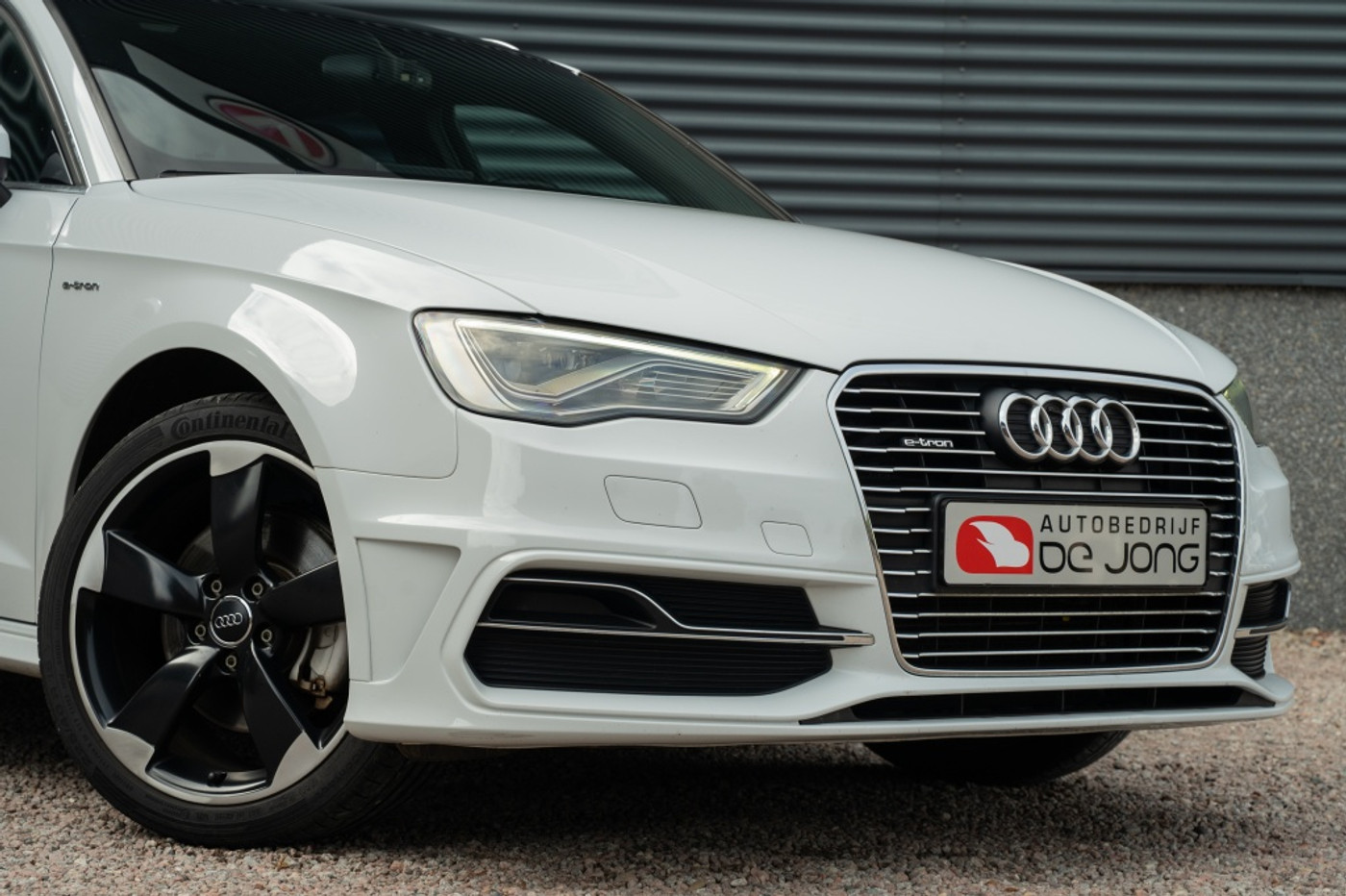 Foto van Audi A3 Sportback E-tron
