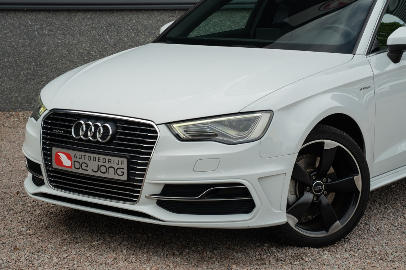 Foto van Audi A3 Sportback E-tron