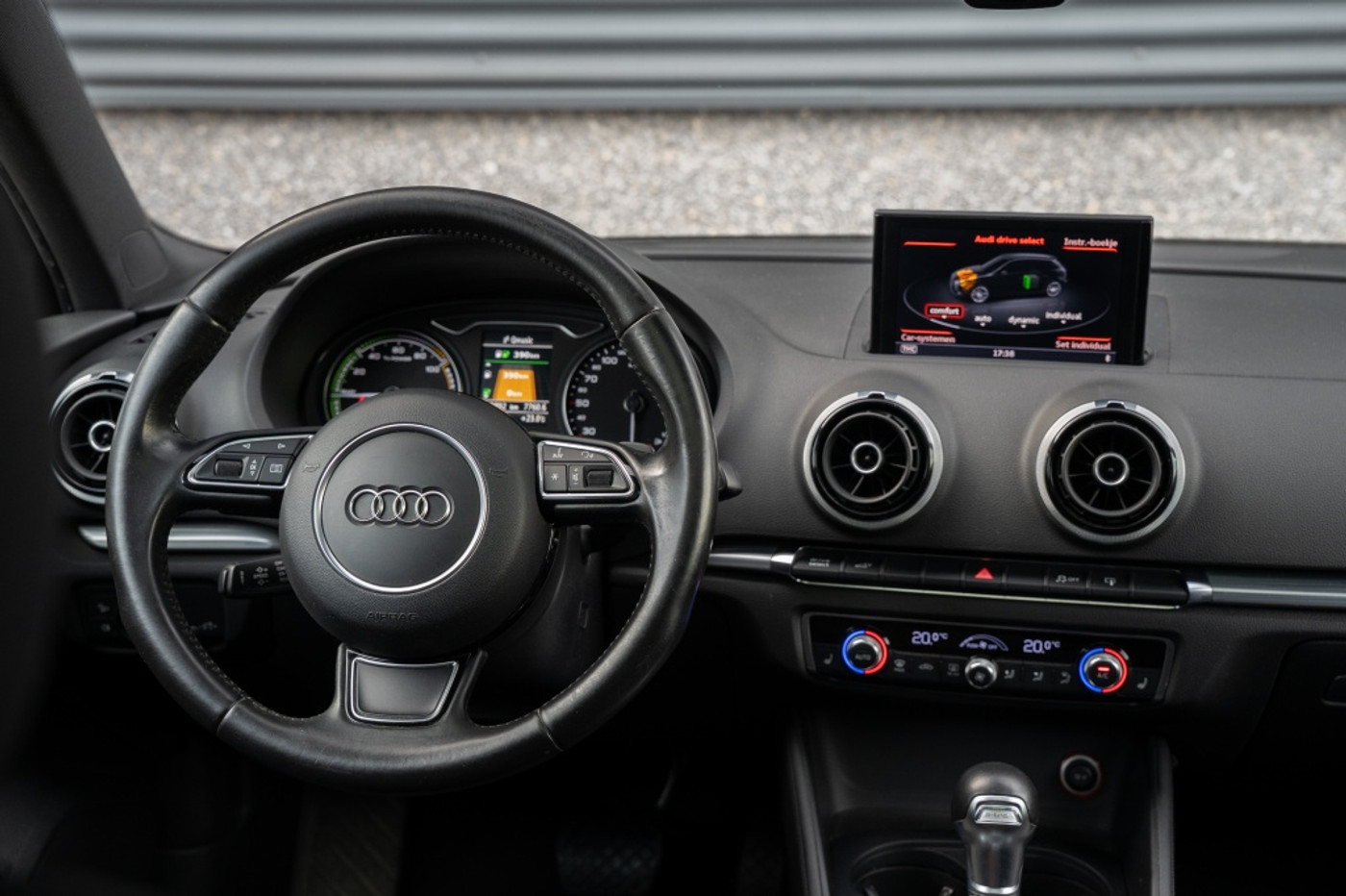 Foto van Audi A3 Sportback E-tron