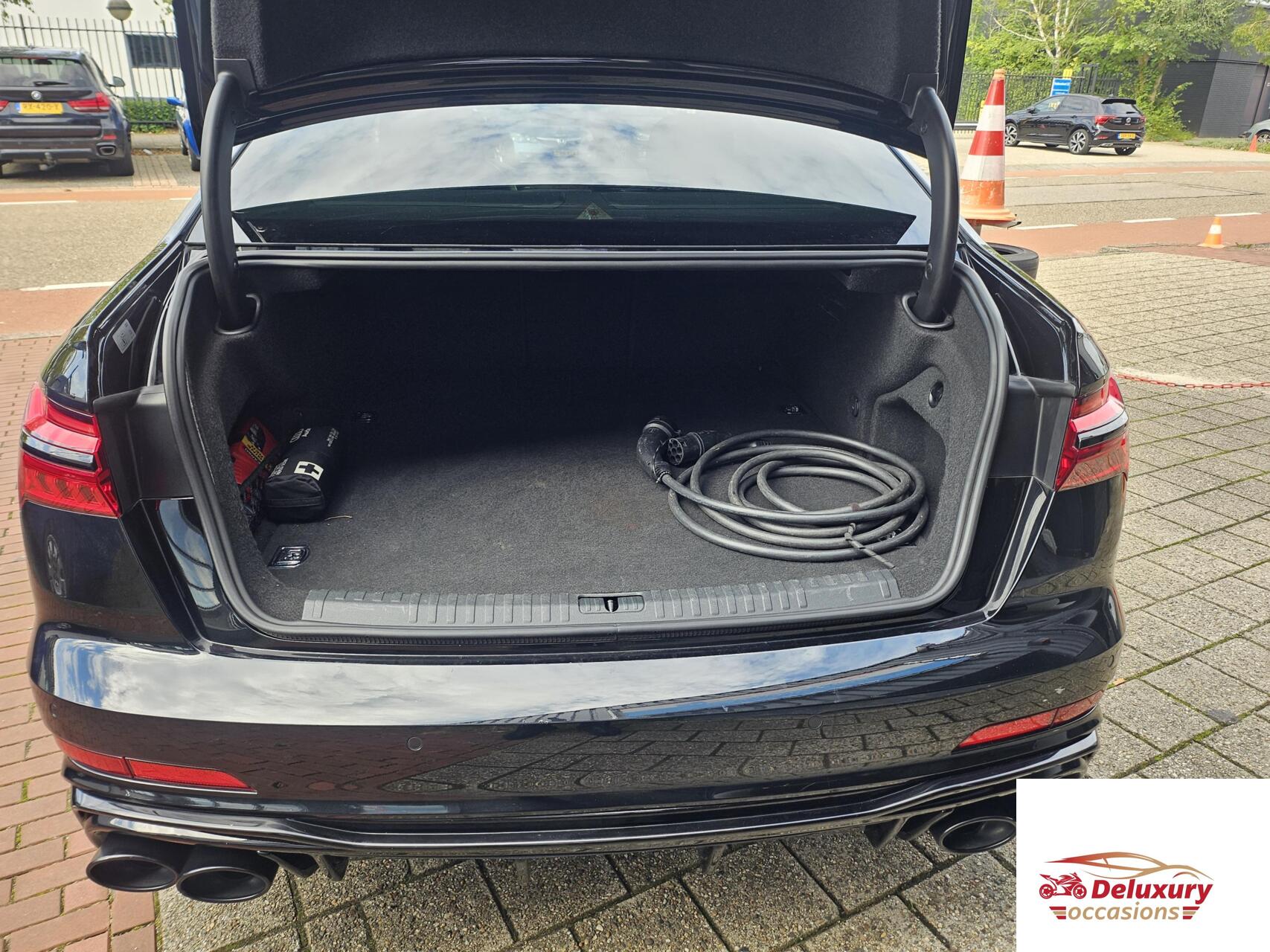Foto van Audi A6 55 TFSI E