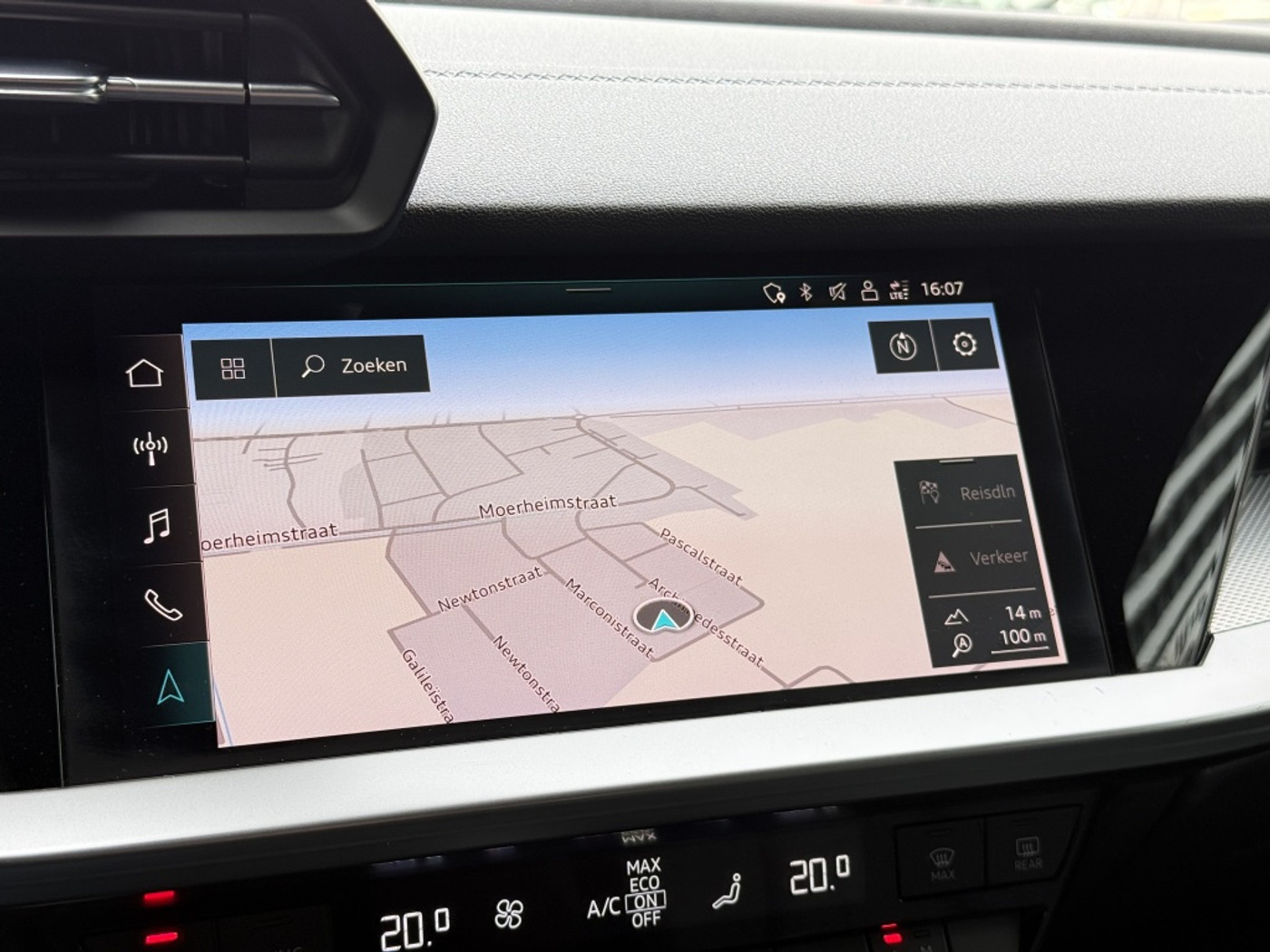 Foto van Audi A3 Limousine