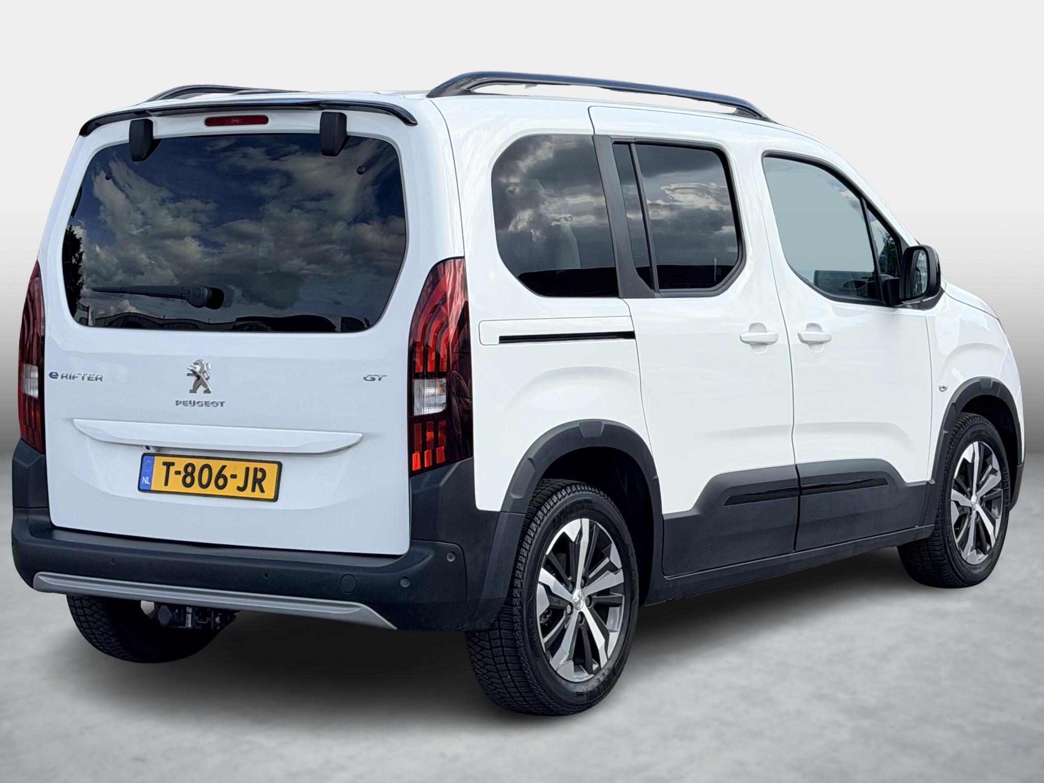Foto van Peugeot E-rifter