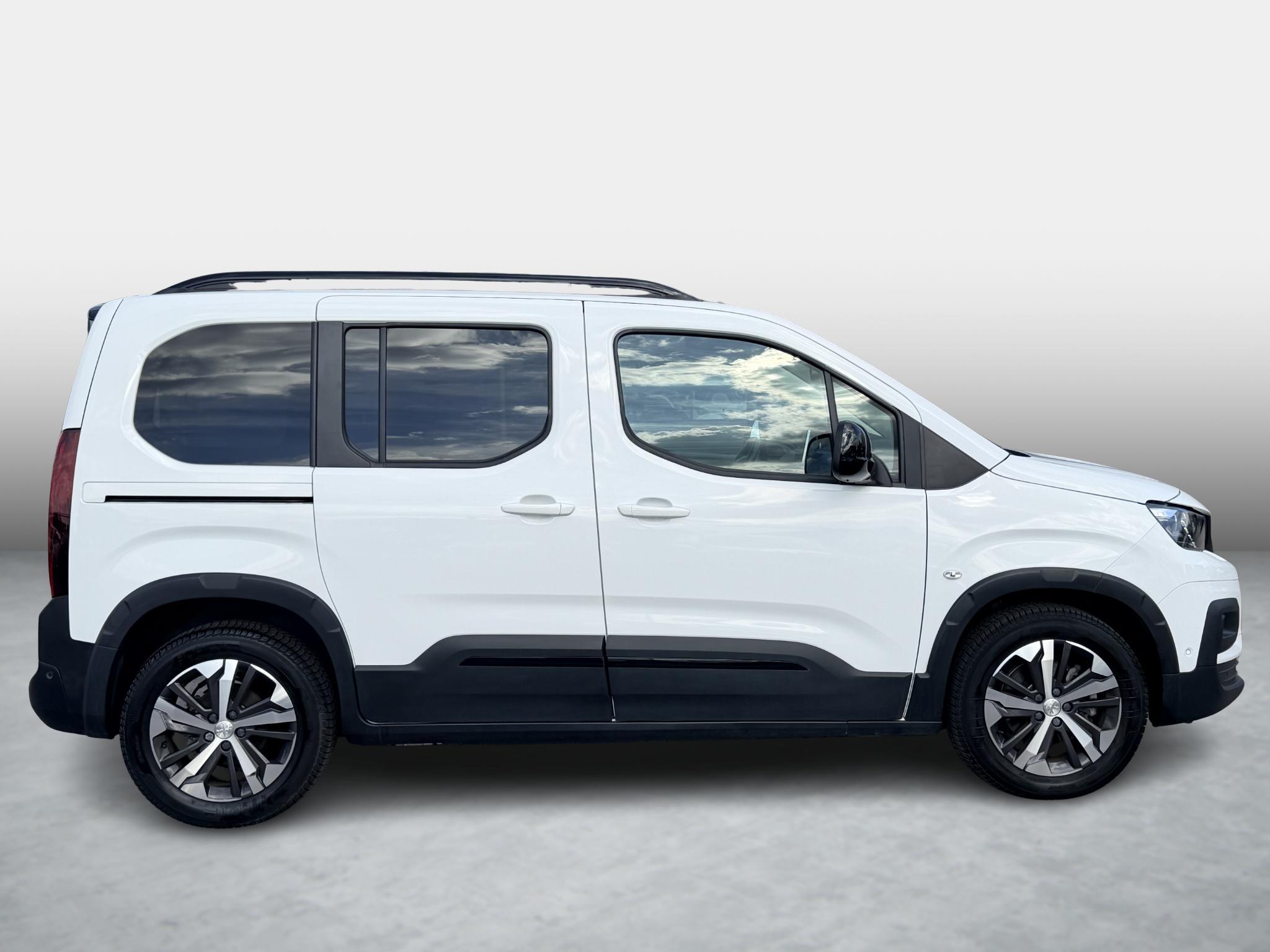 Foto van Peugeot E-rifter
