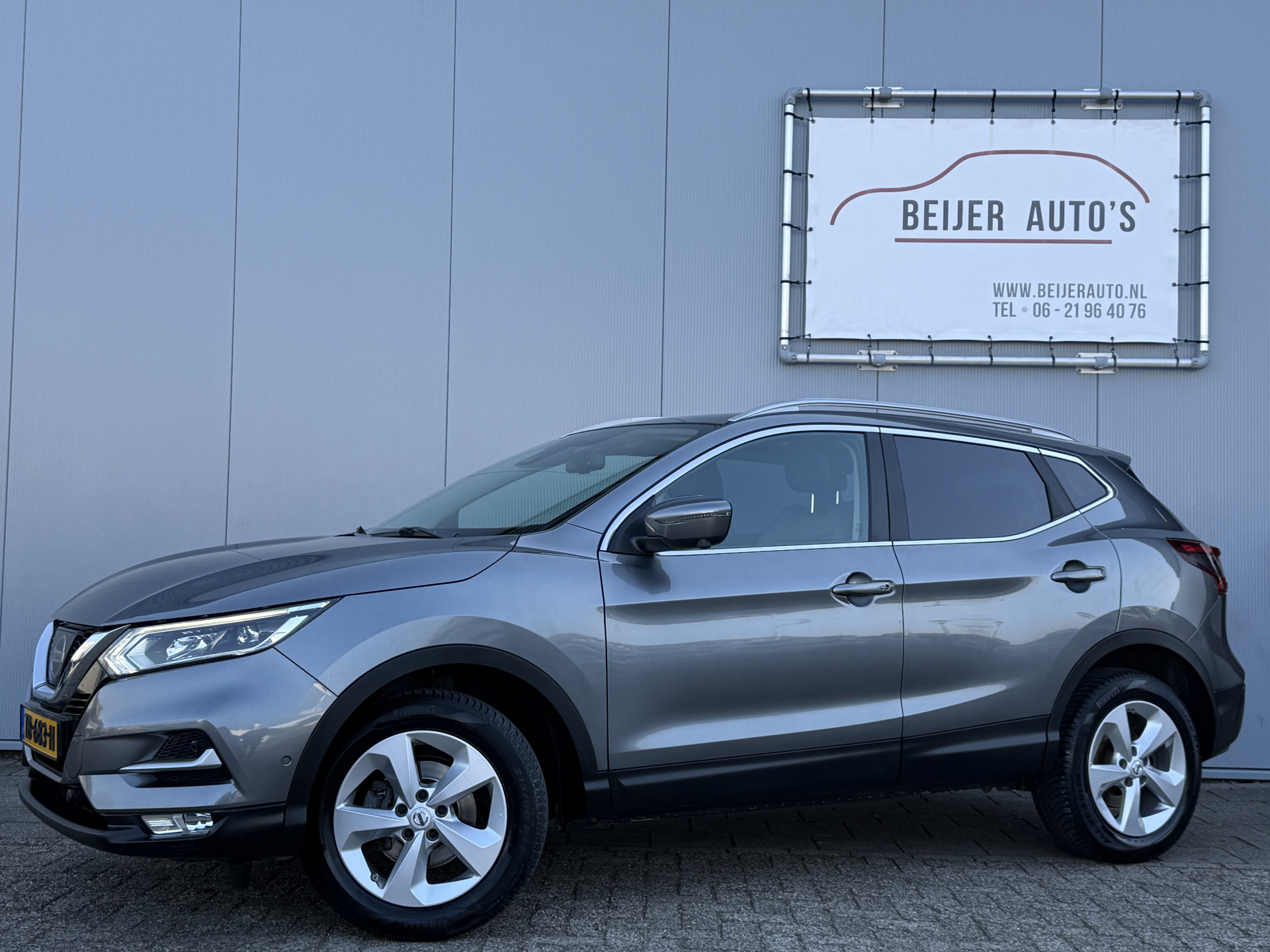 Nissan Qashqai 1.2 Tekna + 2018 - voorkant