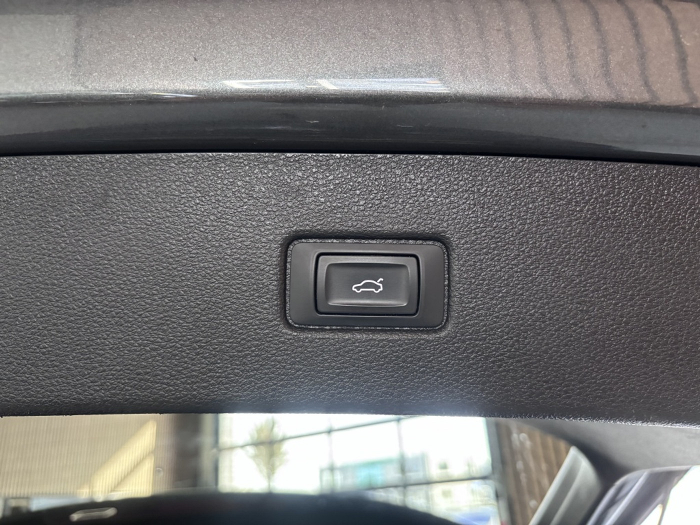 Foto van Audi Q7 E-tron