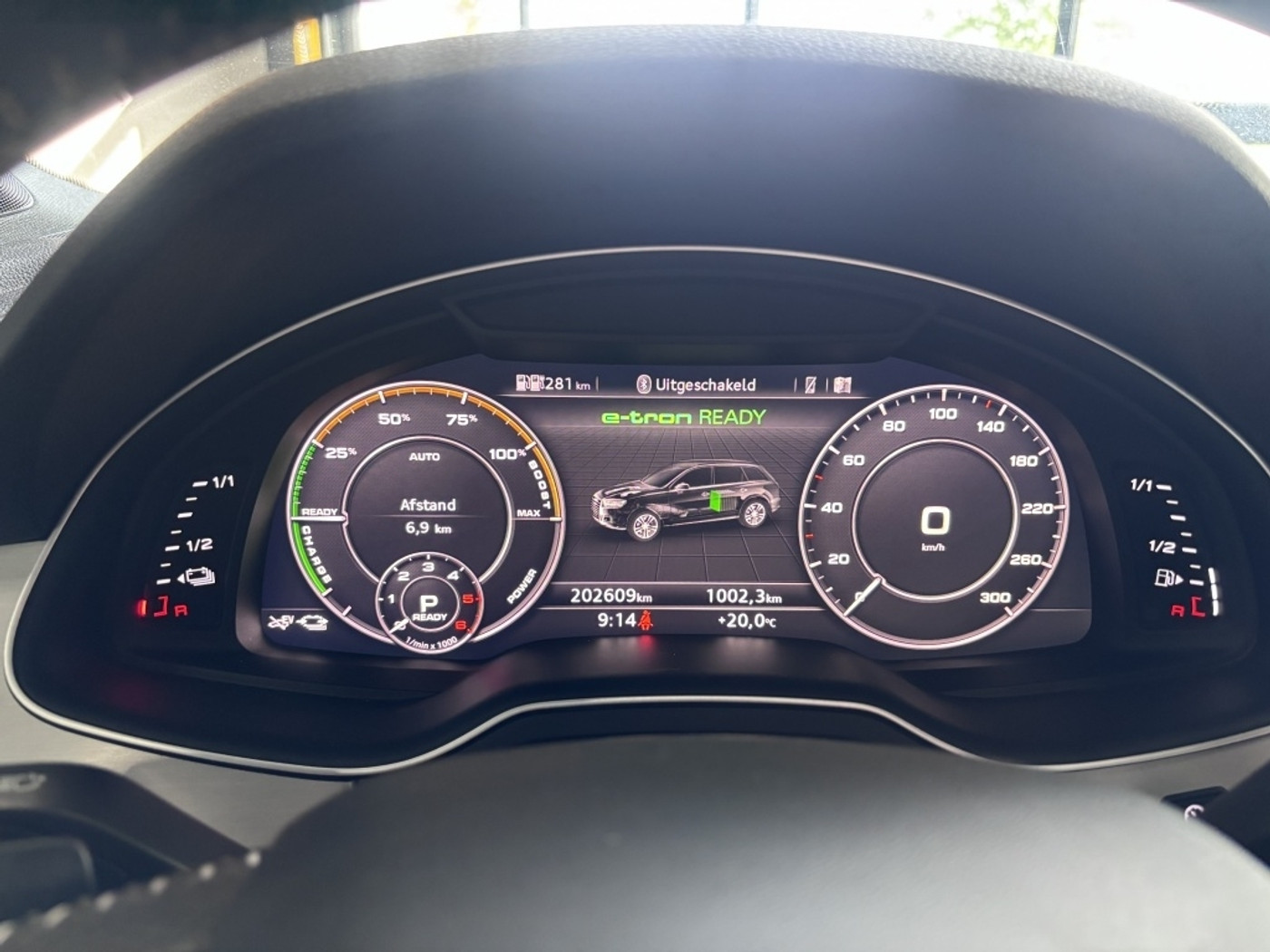 Foto van Audi Q7 E-tron