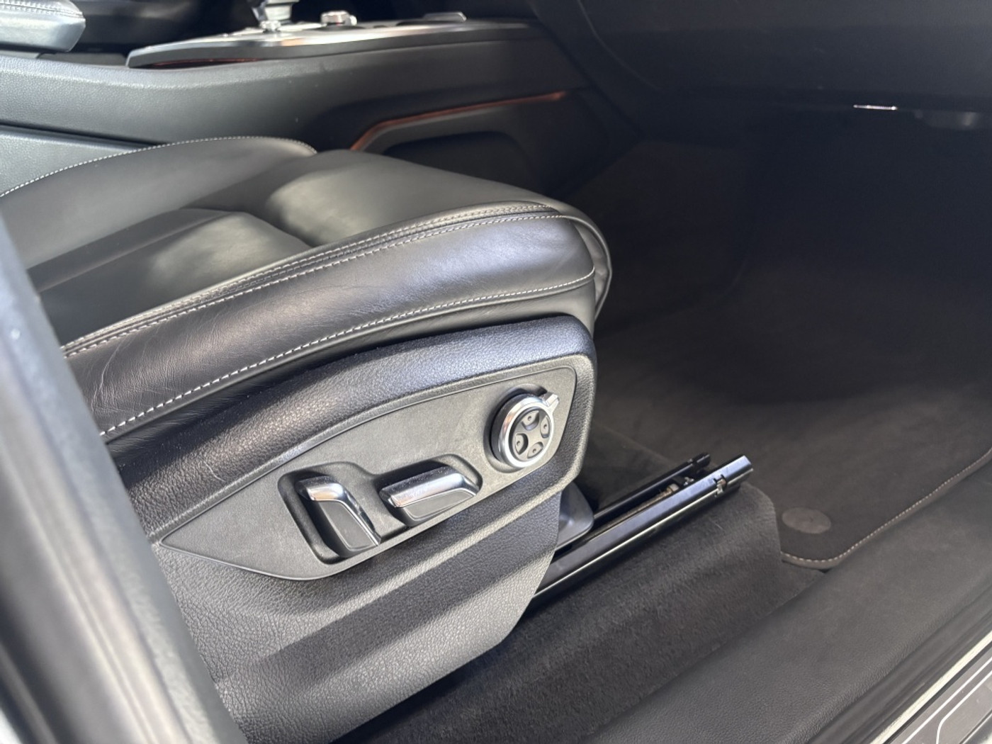 Foto van Audi Q7 E-tron
