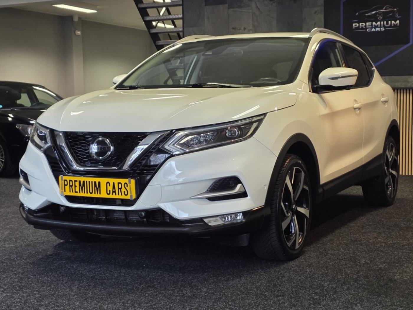 Nissan Qashqai 1.2 Tekna 2018 - voorkant