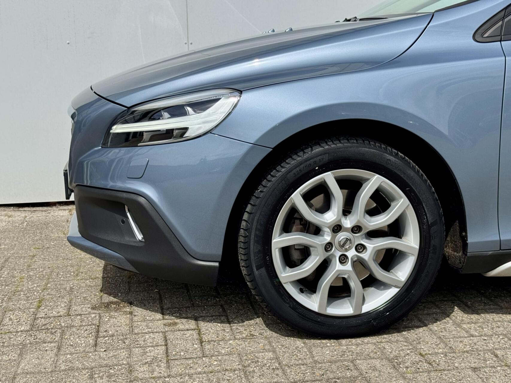 Foto van Volvo V40 Cross Country