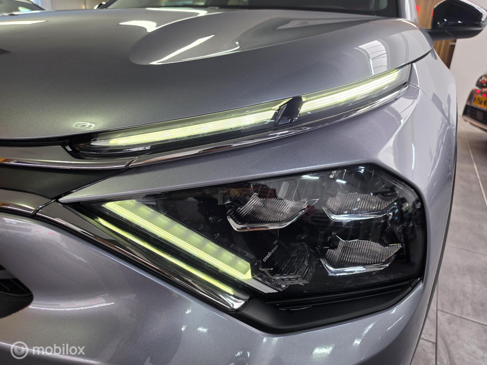 Foto van Citroen E-c4