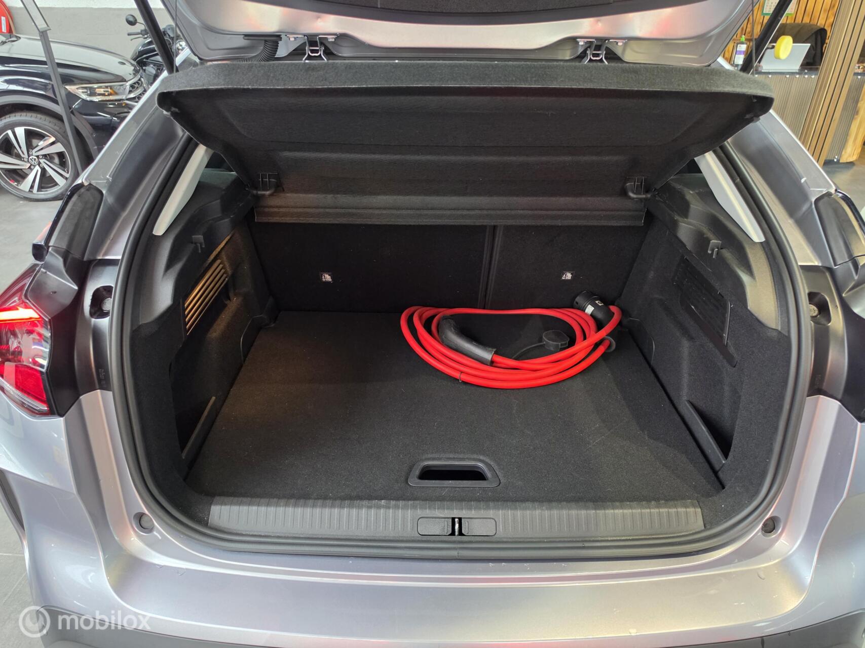 Foto van Citroen E-c4