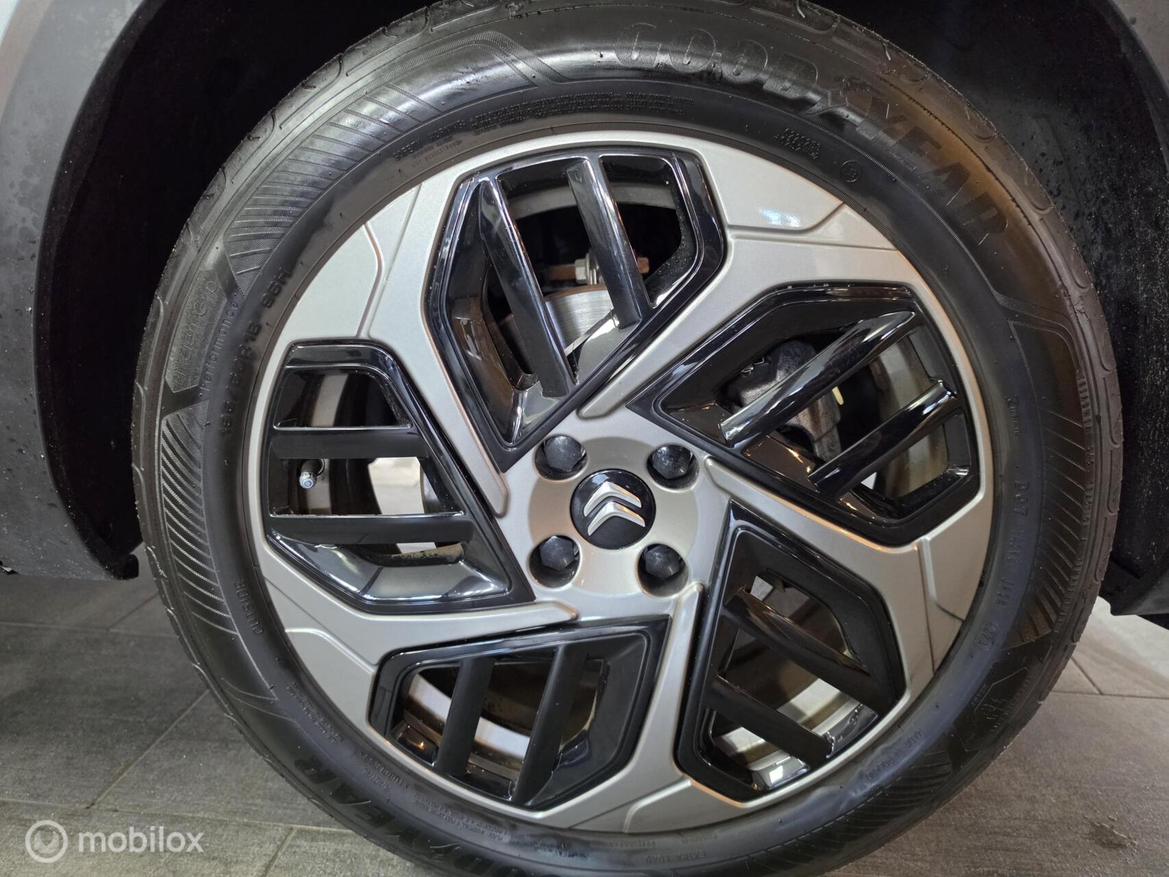 Foto van Citroen E-c4