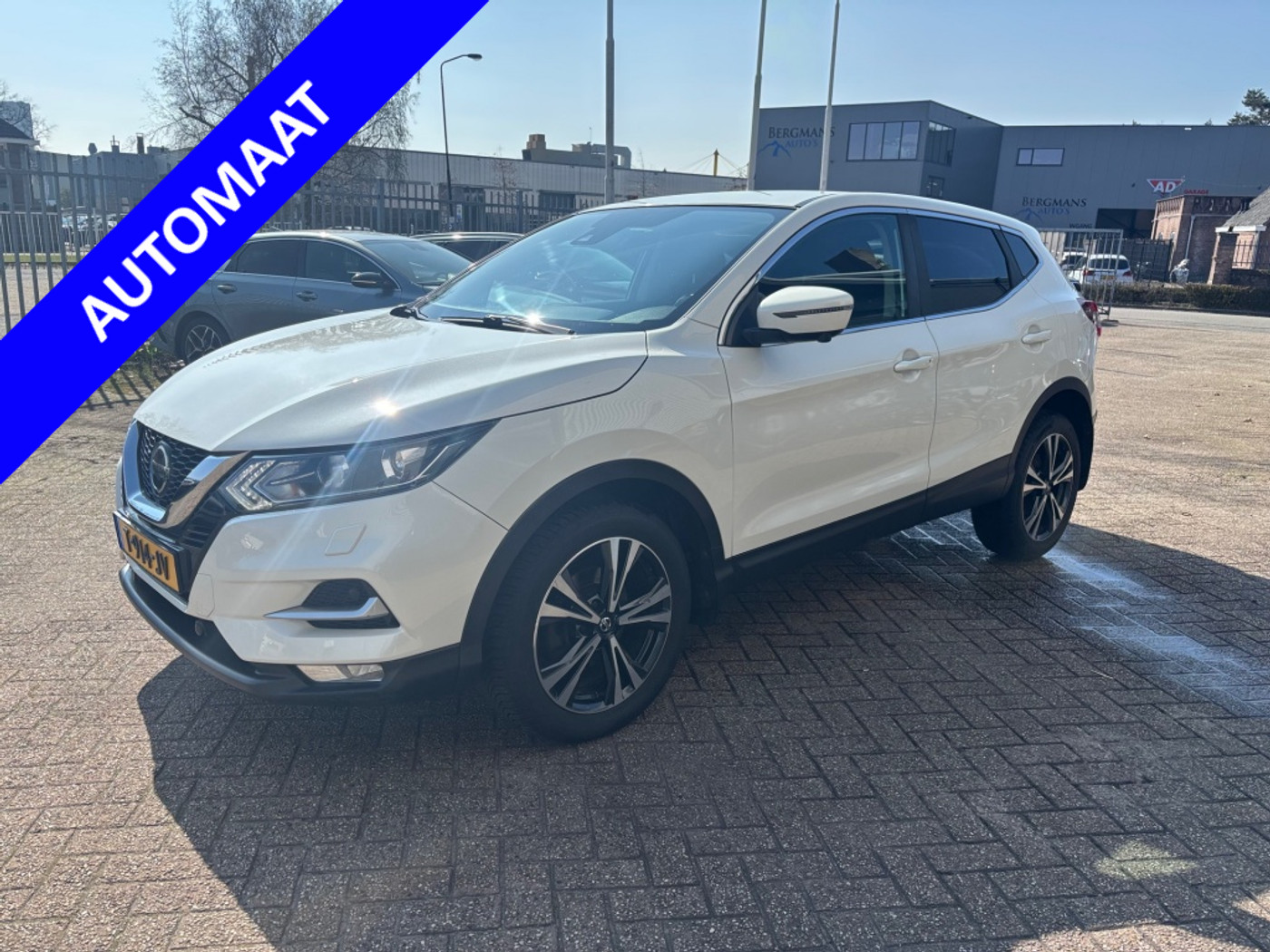 Nissan Qashqai 1.3 DIG-T Acenta 2020 - voorkant