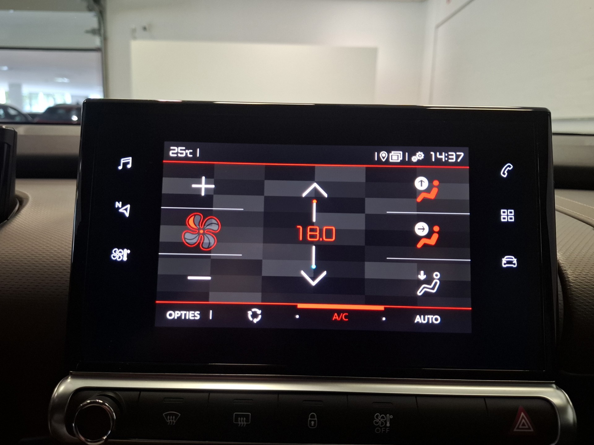 Foto van Citroen C4 Cactus