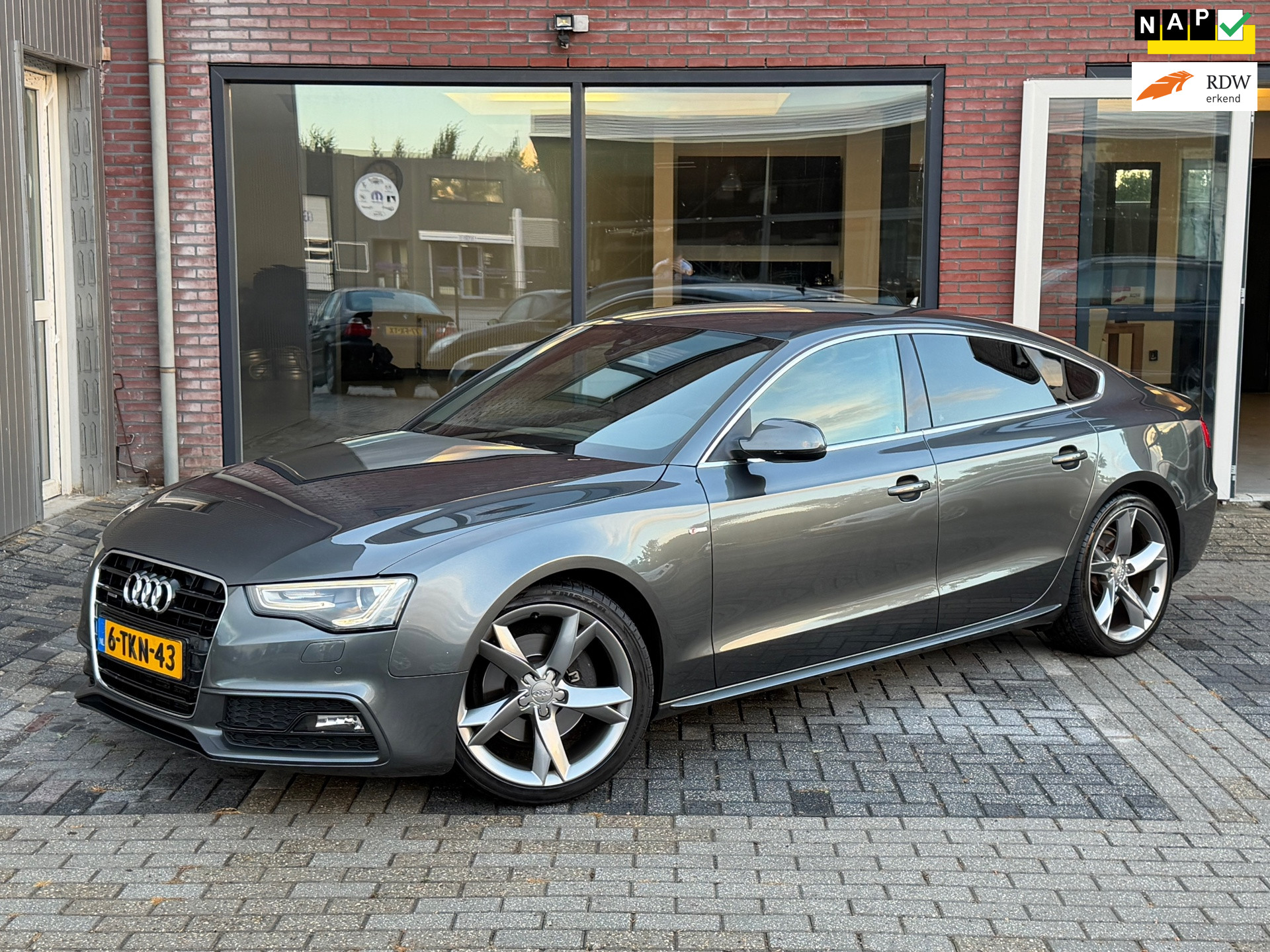 Audi A5 Sportback 2.0 TFSI quattro S-Line | Autm | Leer | Cam | Cruise | clima | Navi | PDC | 2014 - voorkant