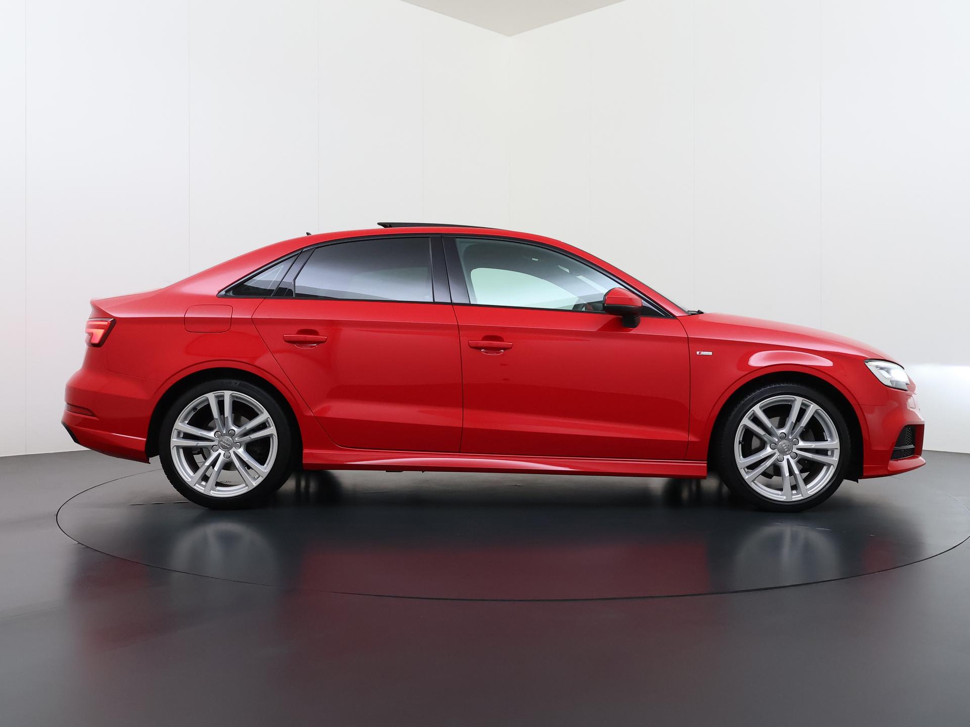 Foto van Audi A3 Limousine