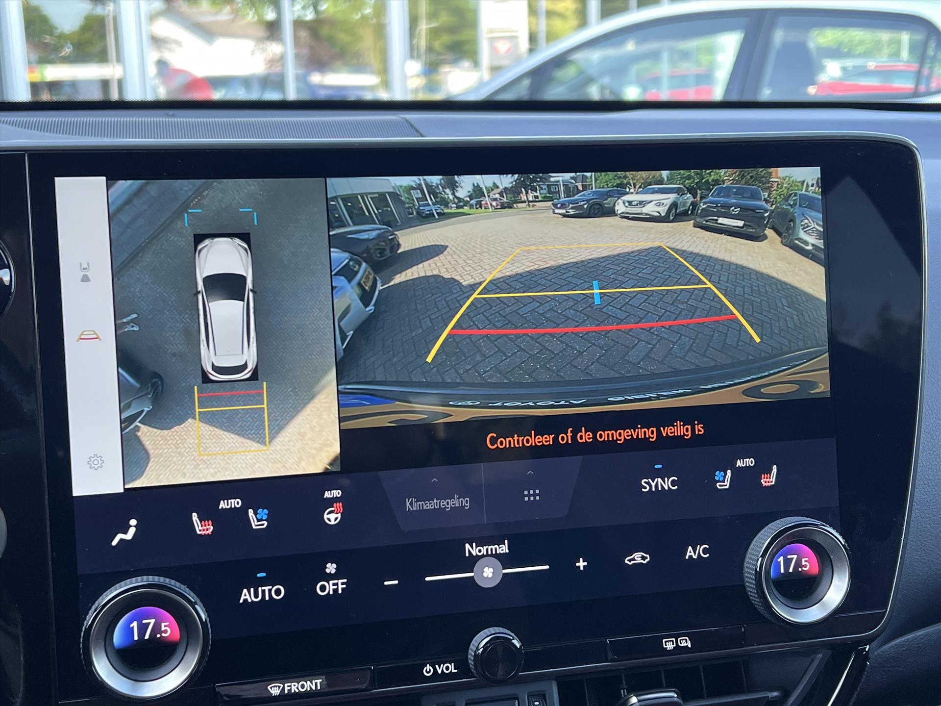 Foto van Lexus Lexus Nx450h+