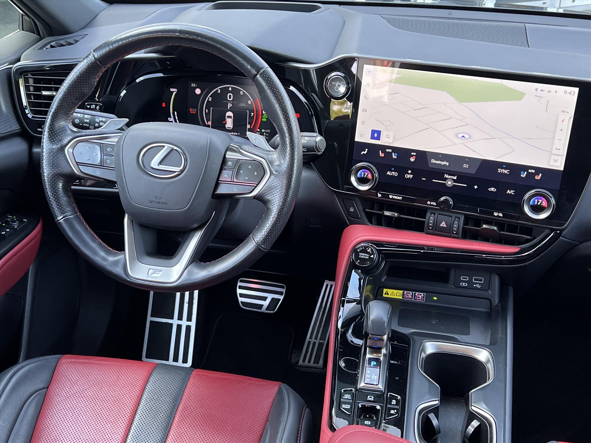 Foto van Lexus Lexus Nx450h+