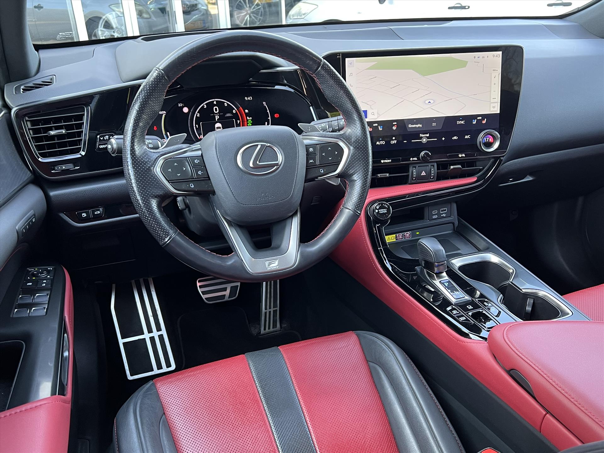 Foto van Lexus Lexus Nx450h+