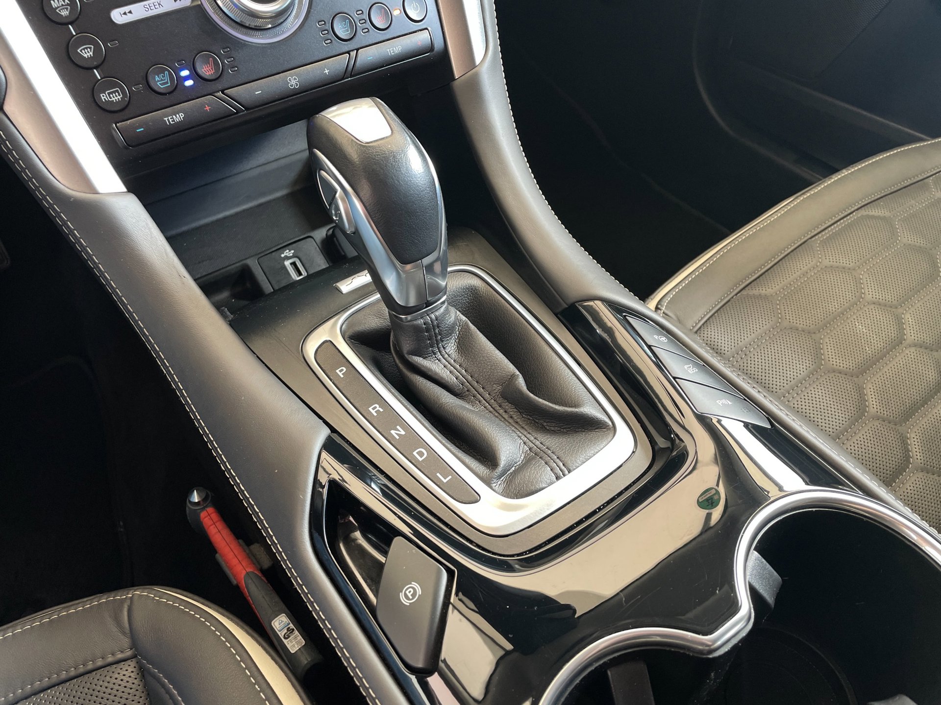 Foto van Ford Mondeo Wagon