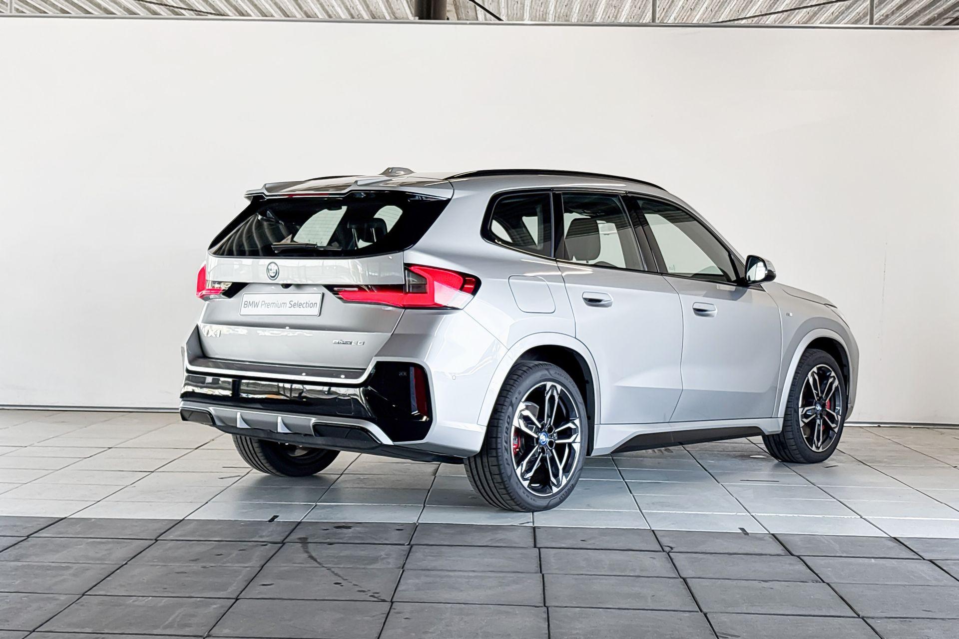 Foto van BMW Ix1 Edrive20