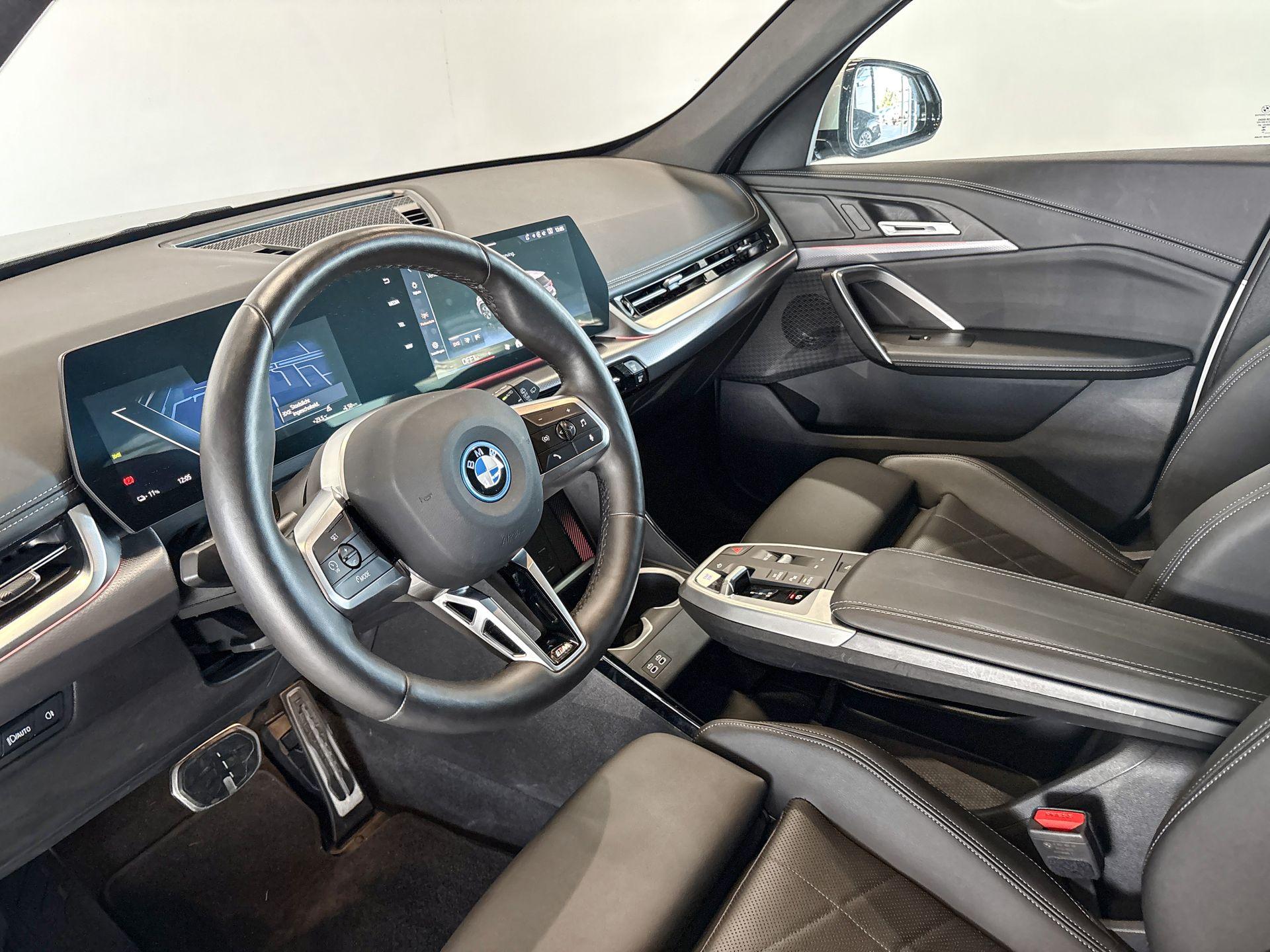 Foto van BMW Ix1 Edrive20
