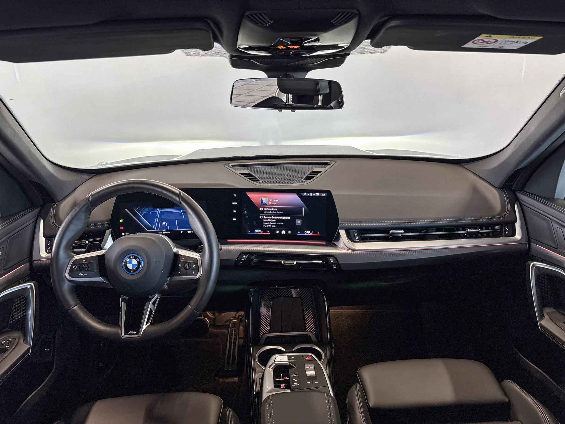 Foto van BMW Ix1 Edrive20