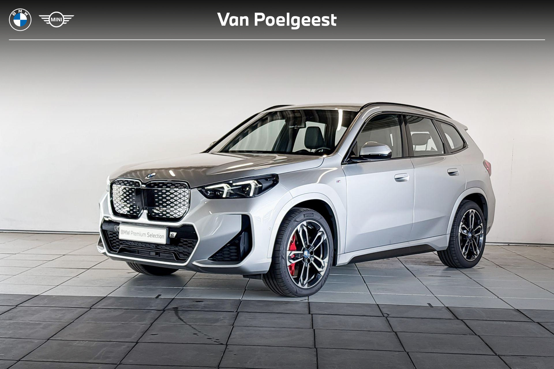 BMW Ix1 Edrive20 eDrive20 Premium Pack M Sportpakket Pro 2025 - voorkant