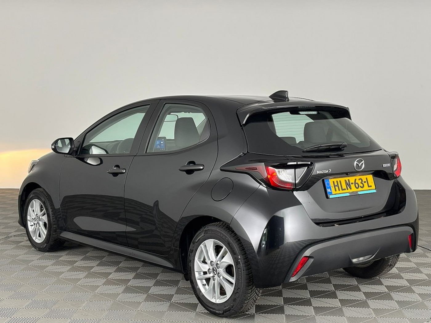 Foto van Mazda Mazda2 Hybrid
