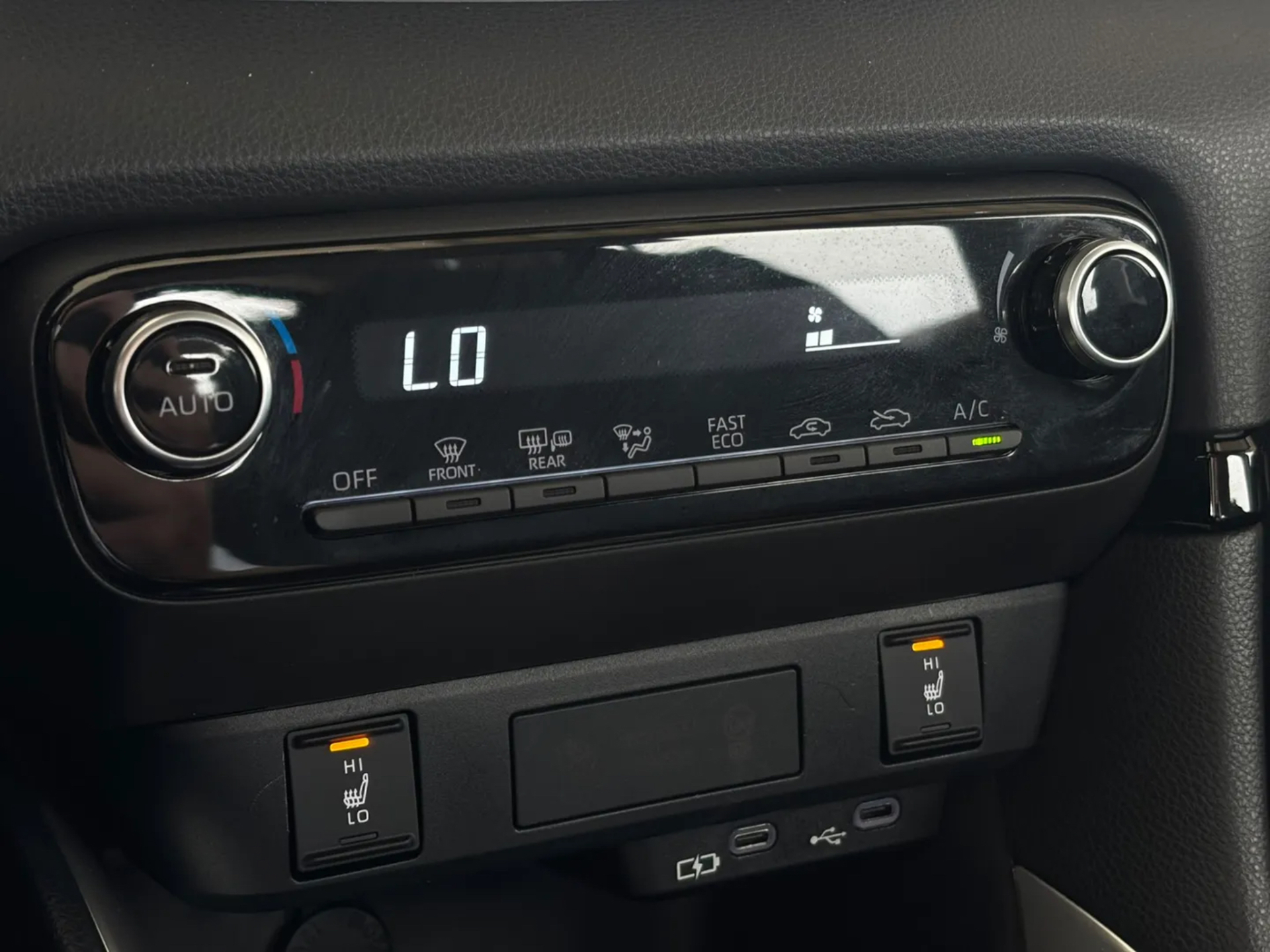 Foto van Mazda Mazda2 Hybrid