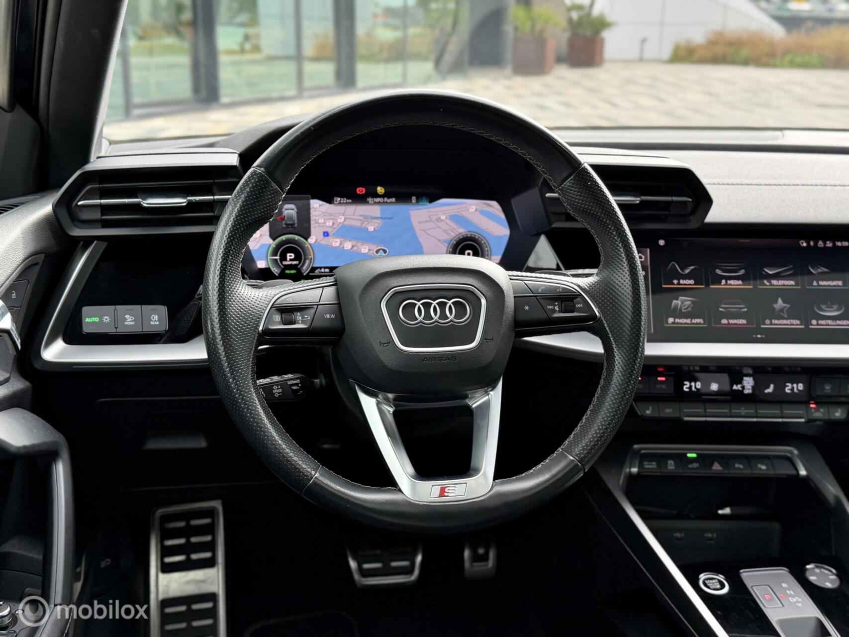 Foto van Audi A3 45 TFSIe