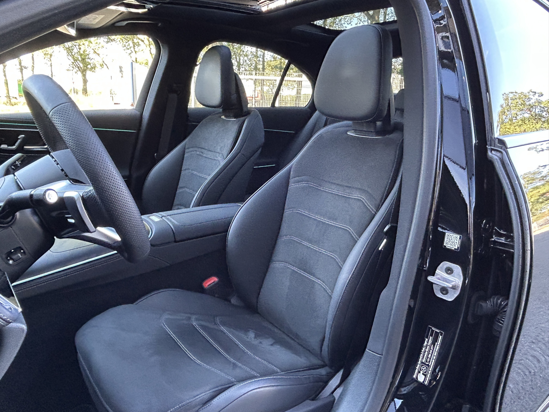 Foto van Mercedes-Benz E 300 E