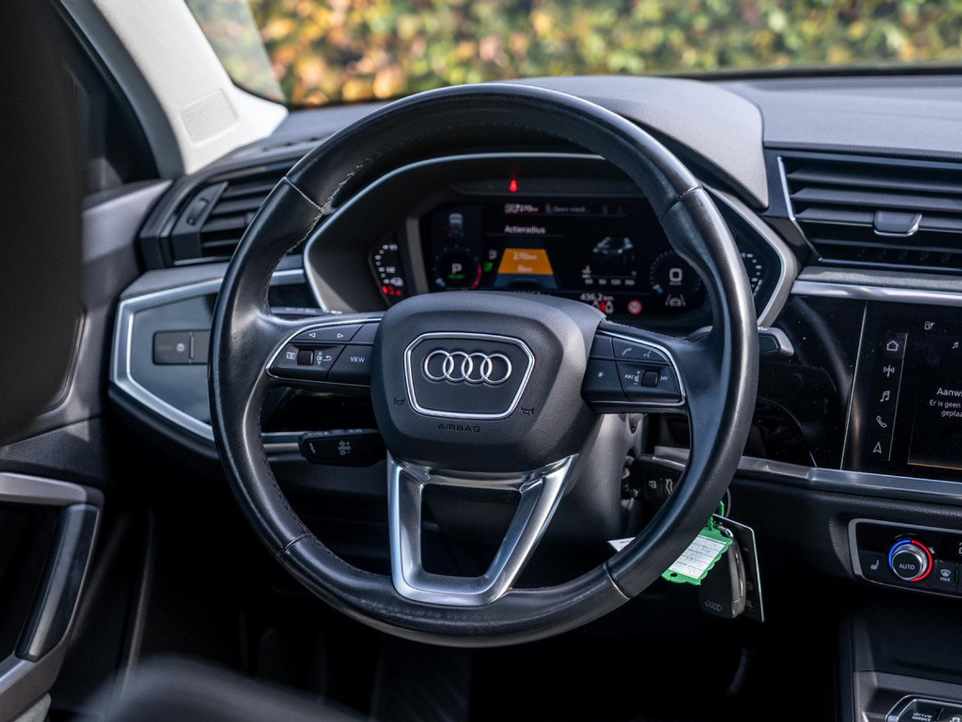 Foto van Audi Q3 E-tron