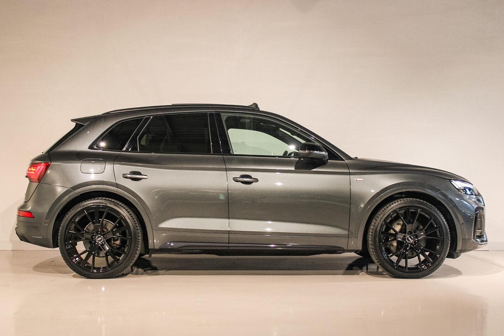 Foto van Audi Q5 55 TFSI E