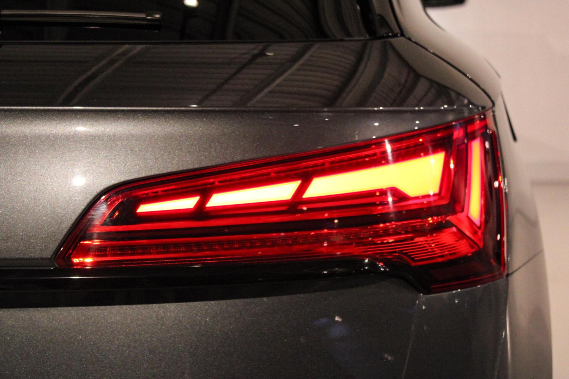 Foto van Audi Q5 55 TFSI E