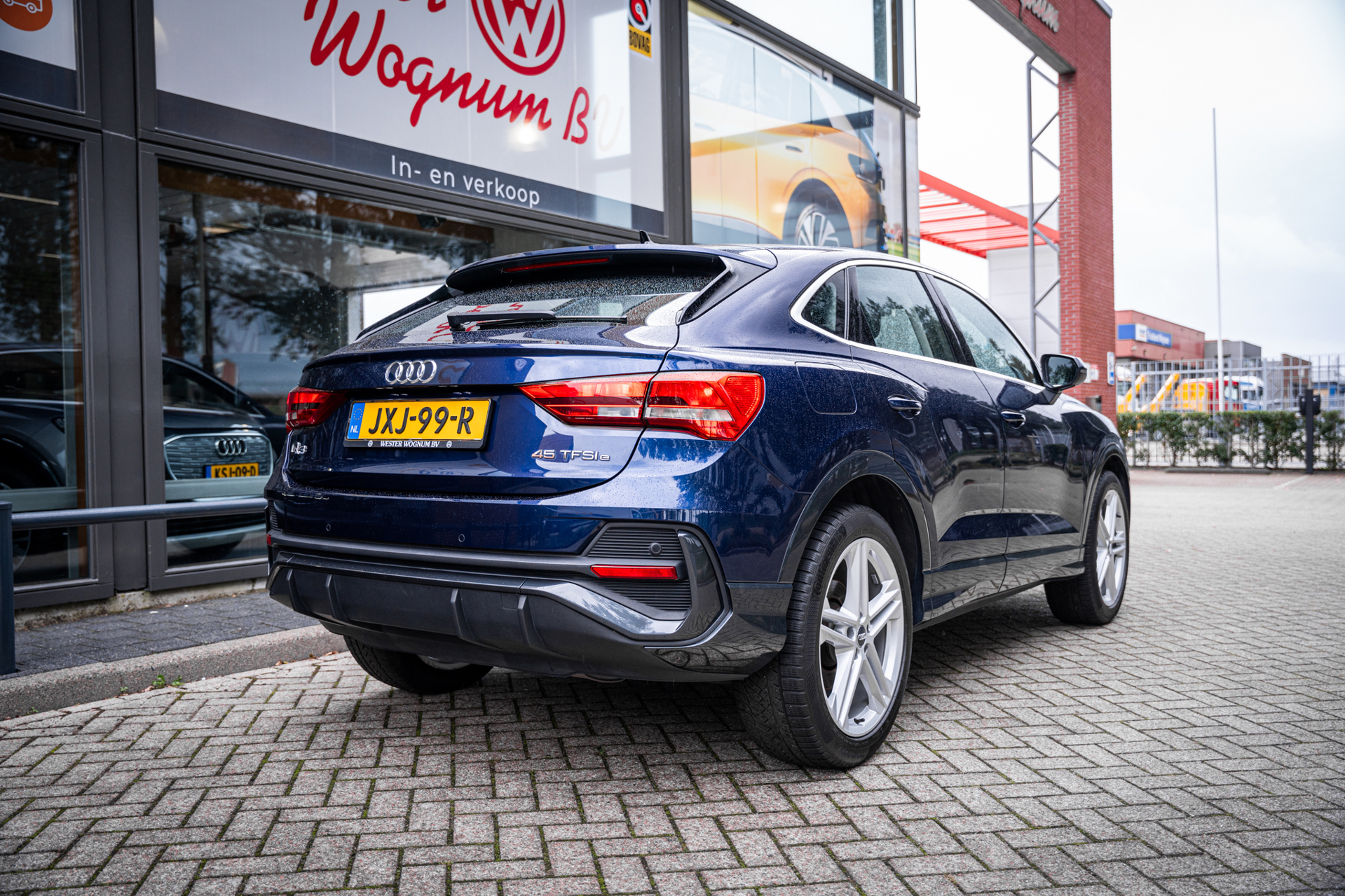 Foto van Audi Q3 Sportback E-tron