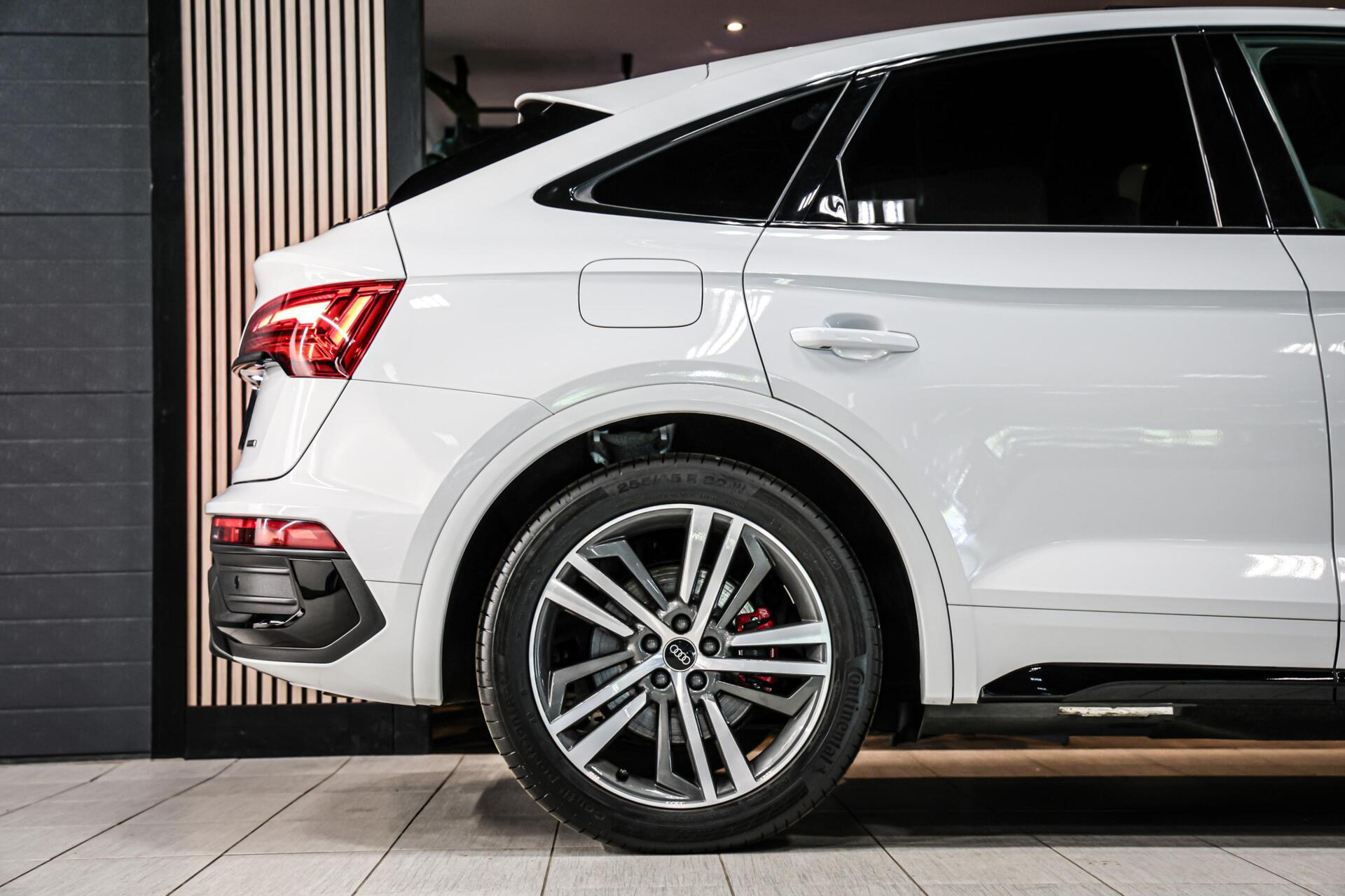 Foto van Audi Q5 Sportback 50 TFSI E