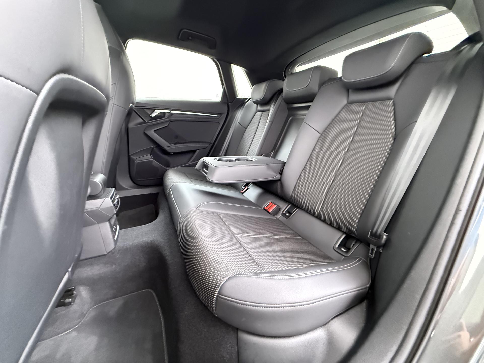 Foto van Audi A3 45 TFSIe