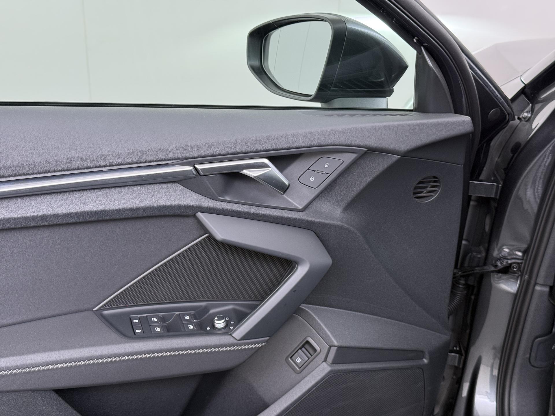 Foto van Audi A3 45 TFSIe