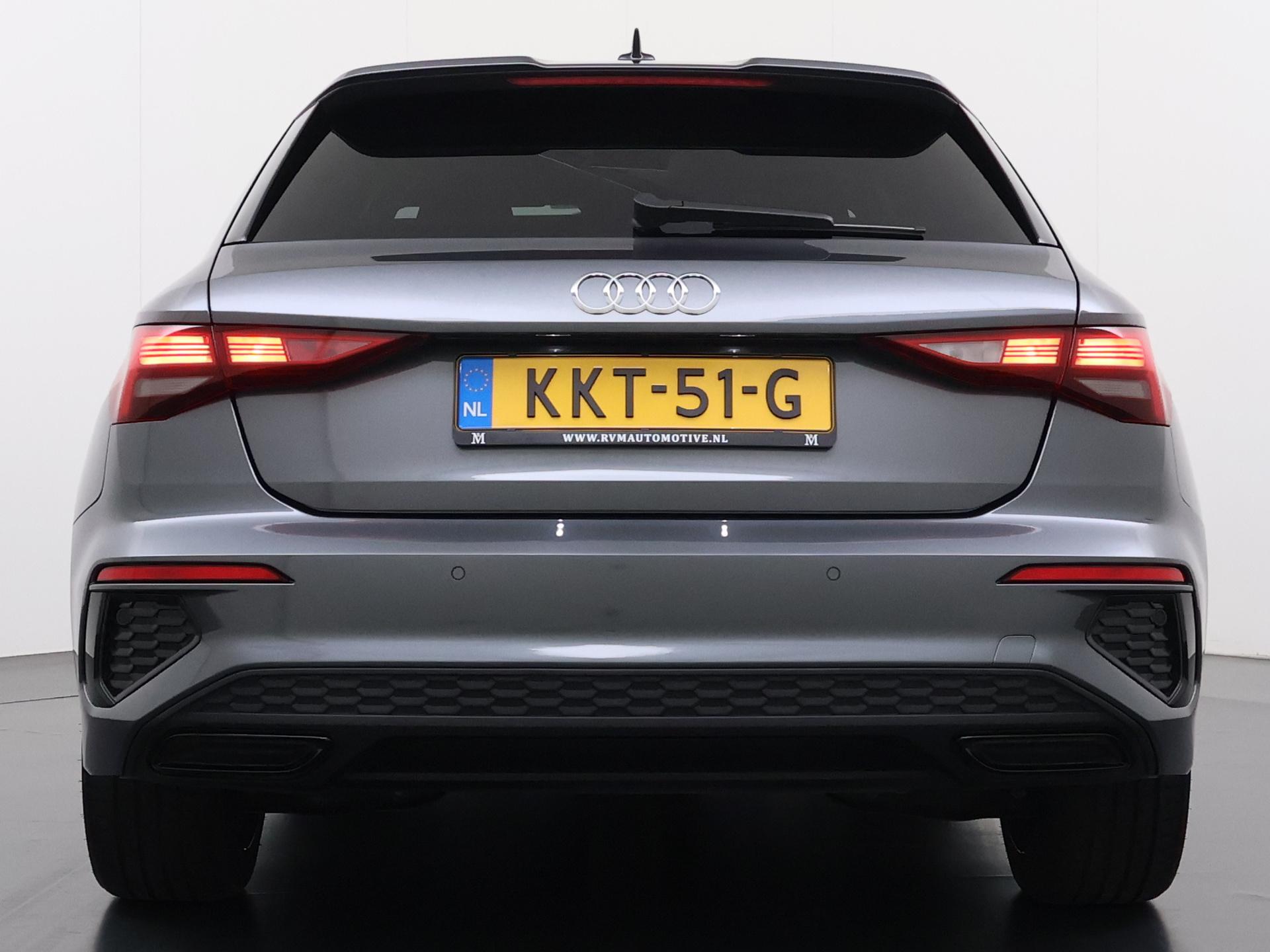 Foto van Audi A3 45 TFSIe