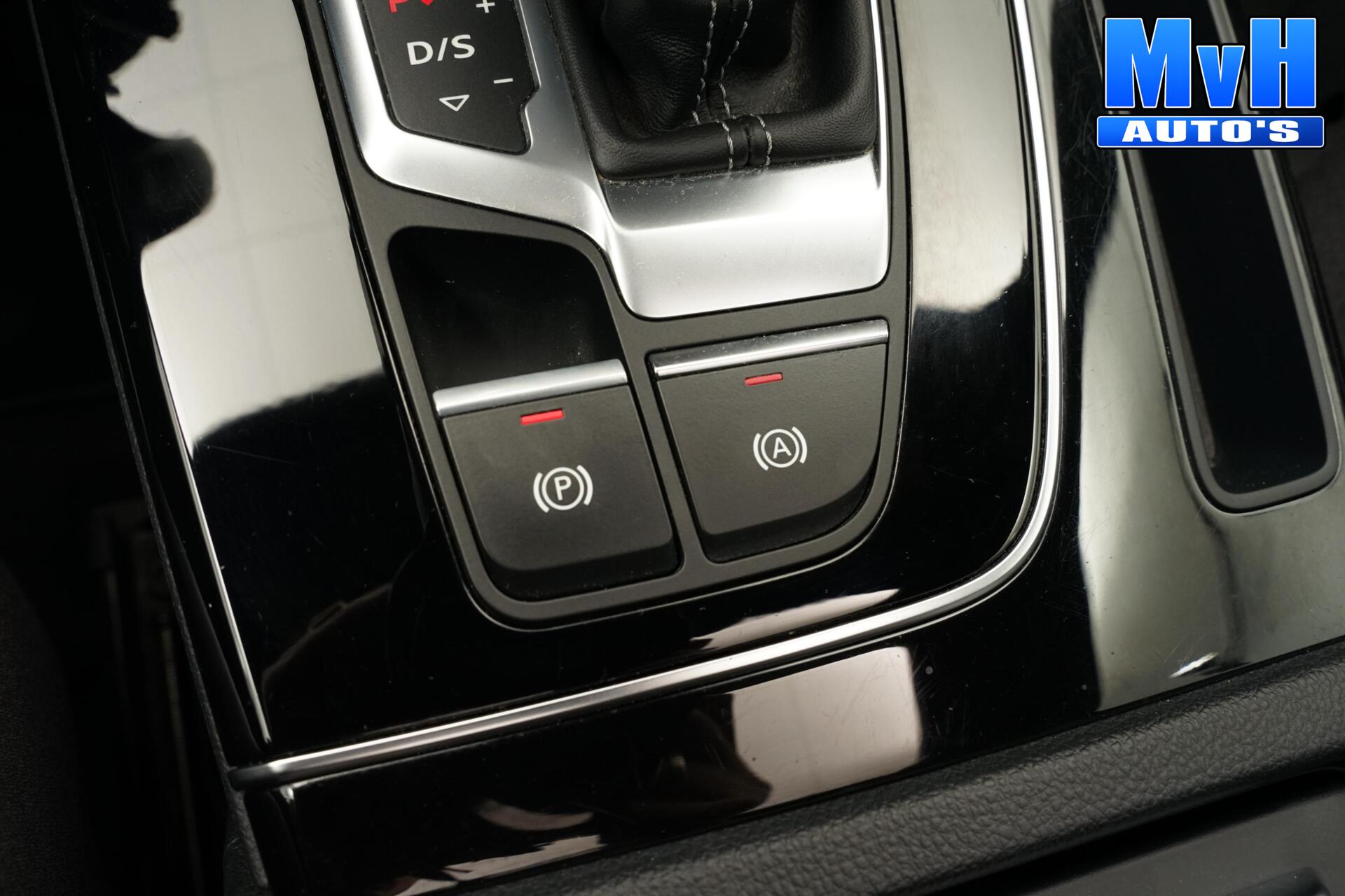 Foto van Audi Q5 55 TFSI E