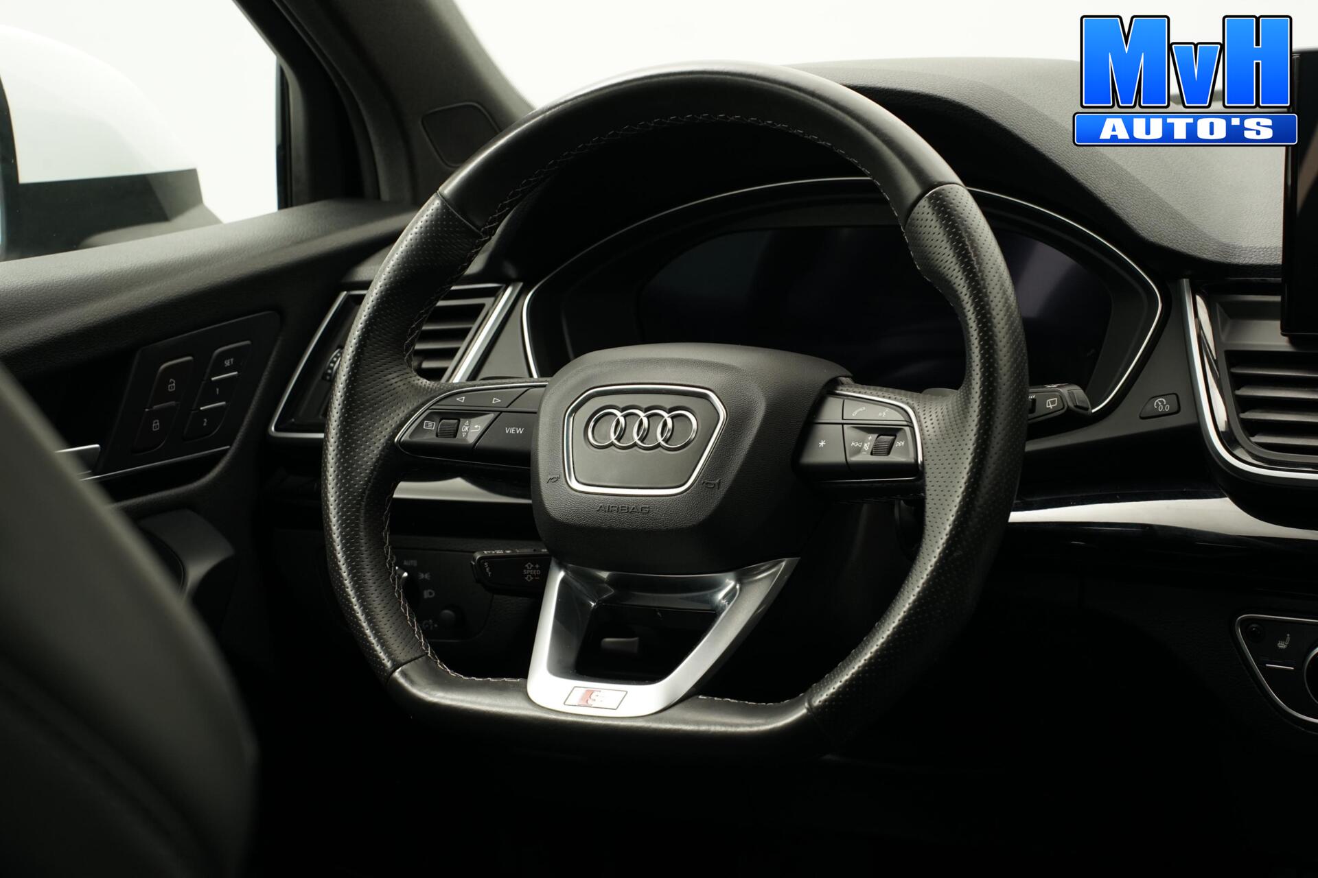 Foto van Audi Q5 55 TFSI E