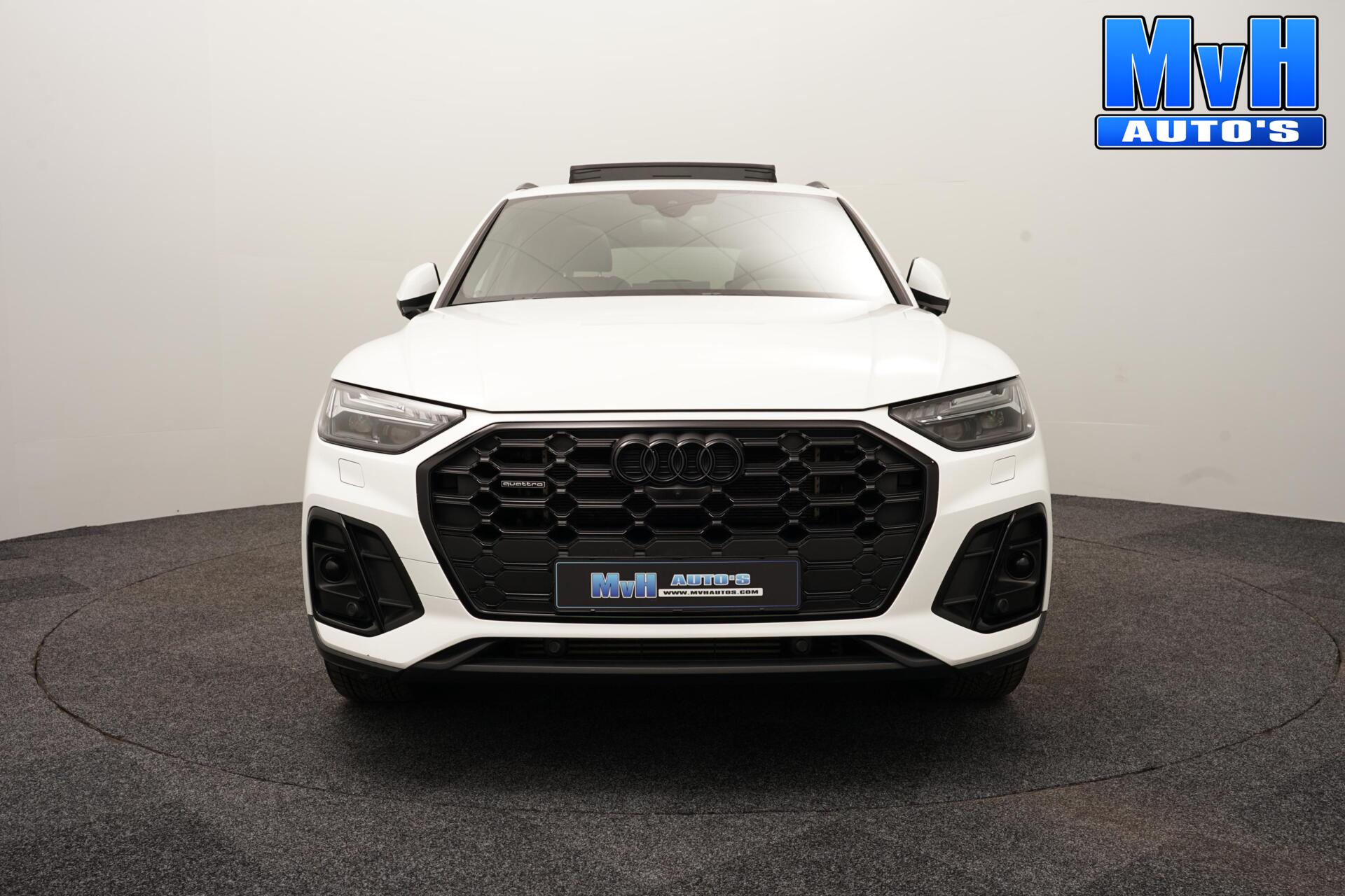 Foto van Audi Q5 55 TFSI E