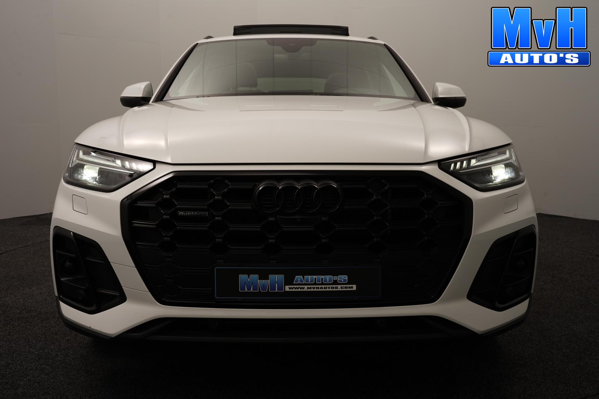 Foto van Audi Q5 55 TFSI E