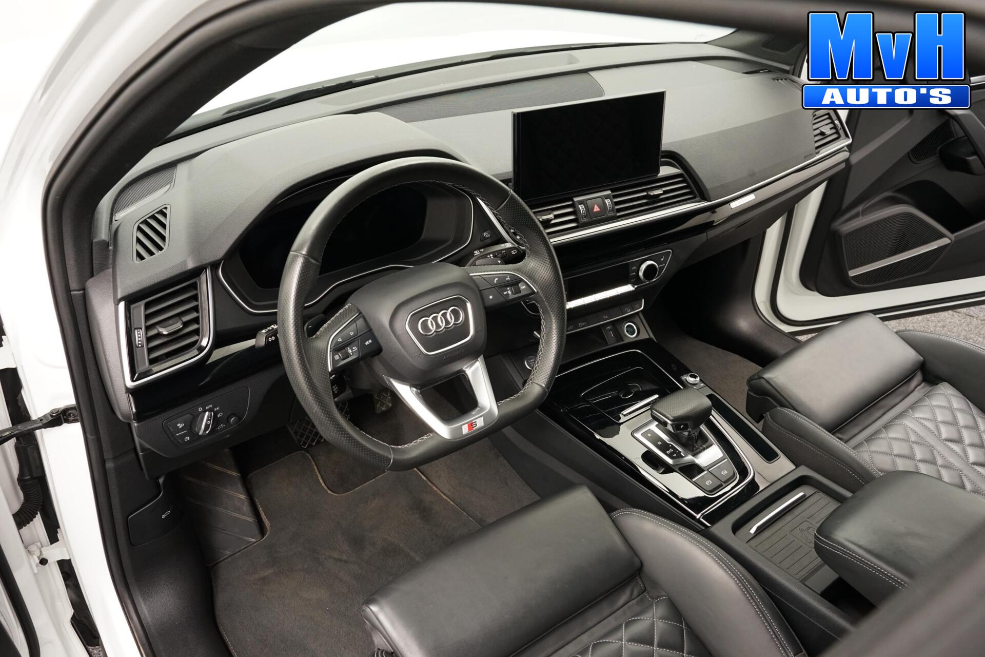 Foto van Audi Q5 55 TFSI E