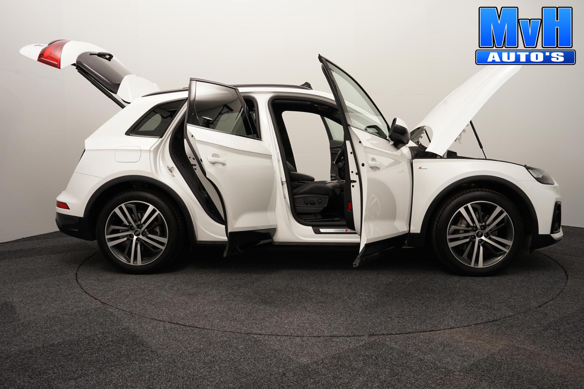 Foto van Audi Q5 55 TFSI E