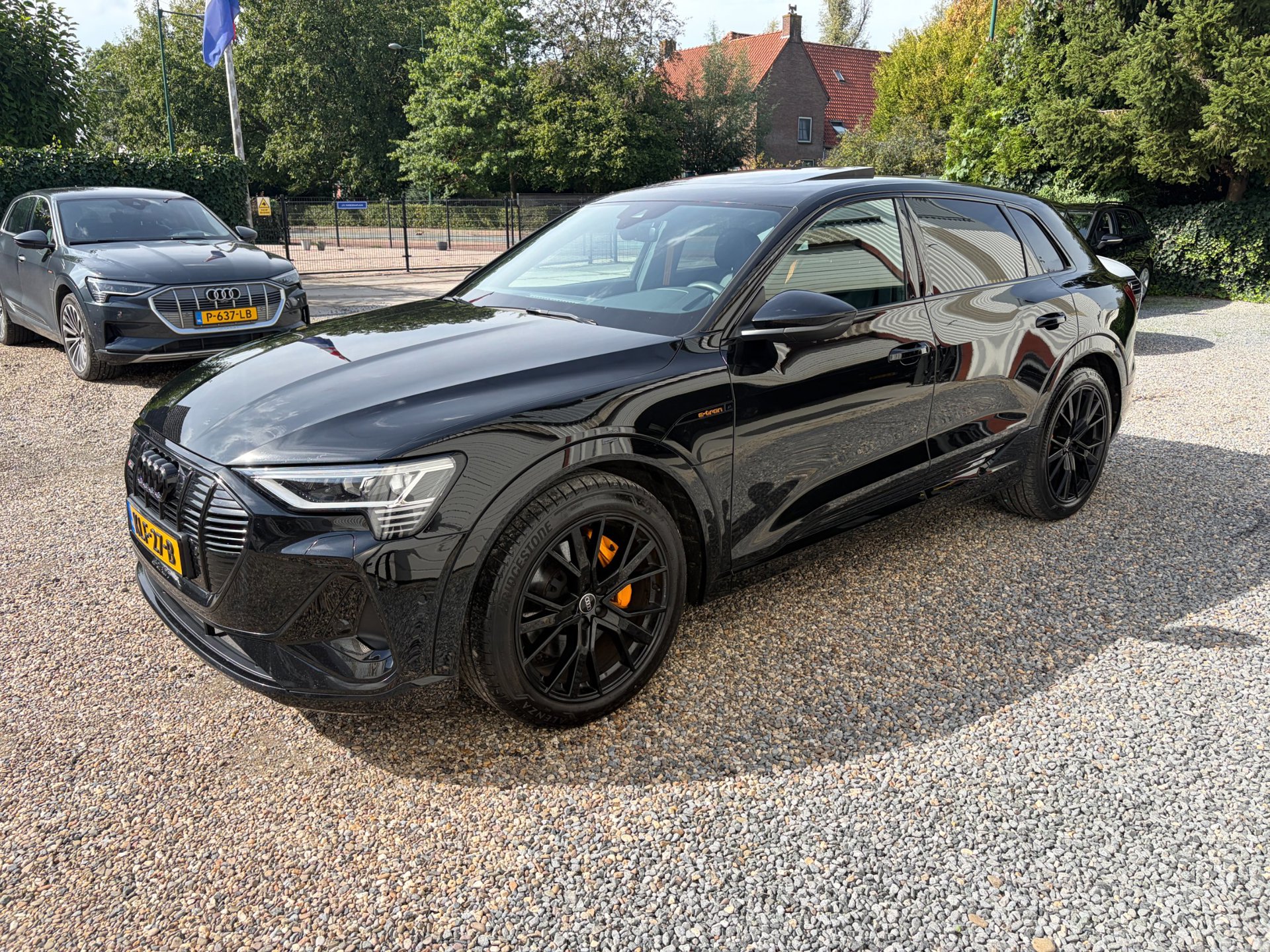 Foto van Audi E-tron 55