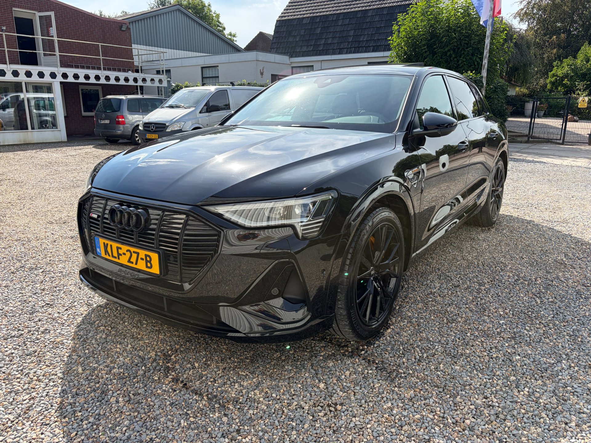 Foto van Audi E-tron 55
