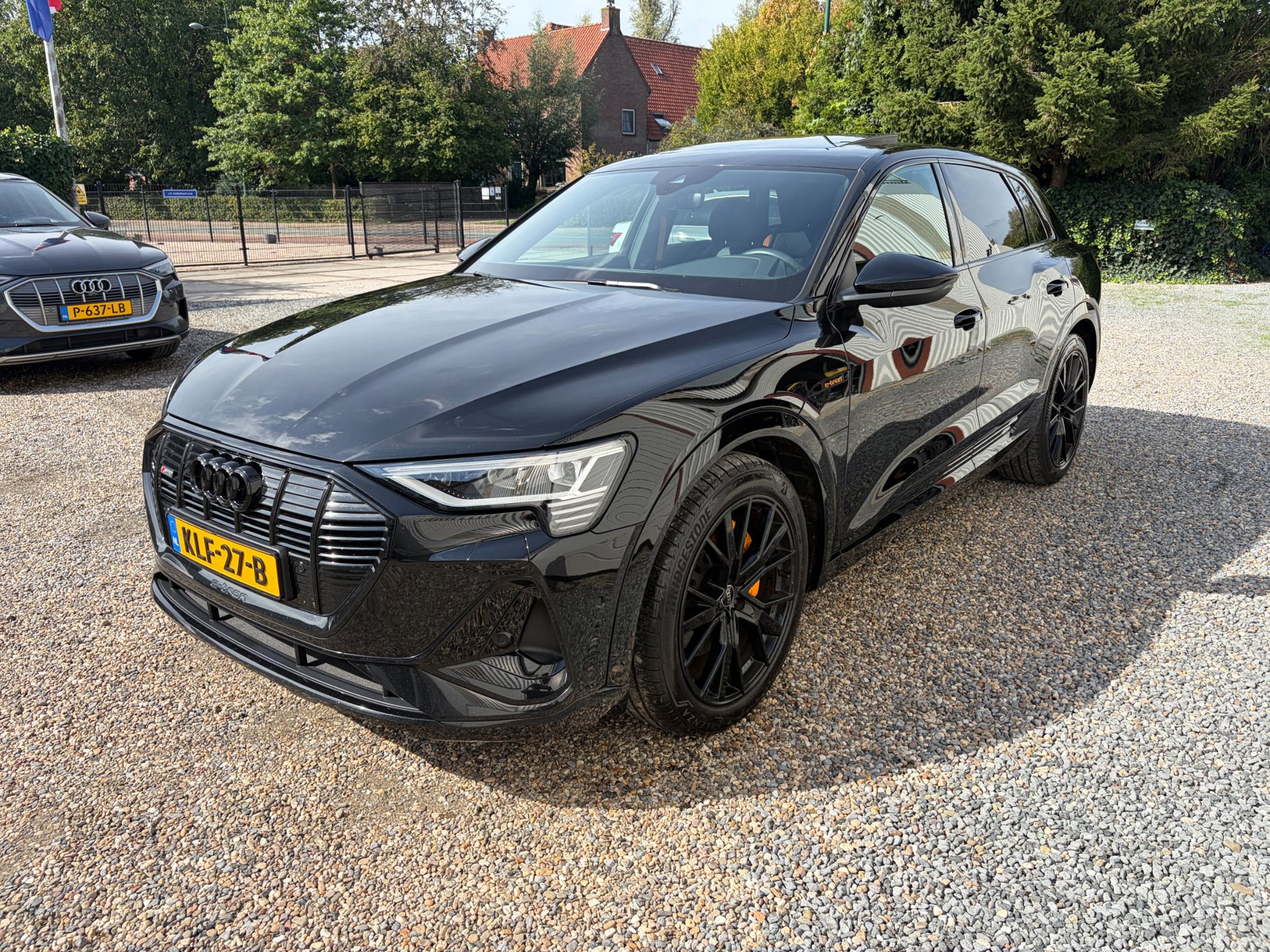 Foto van Audi E-tron 55