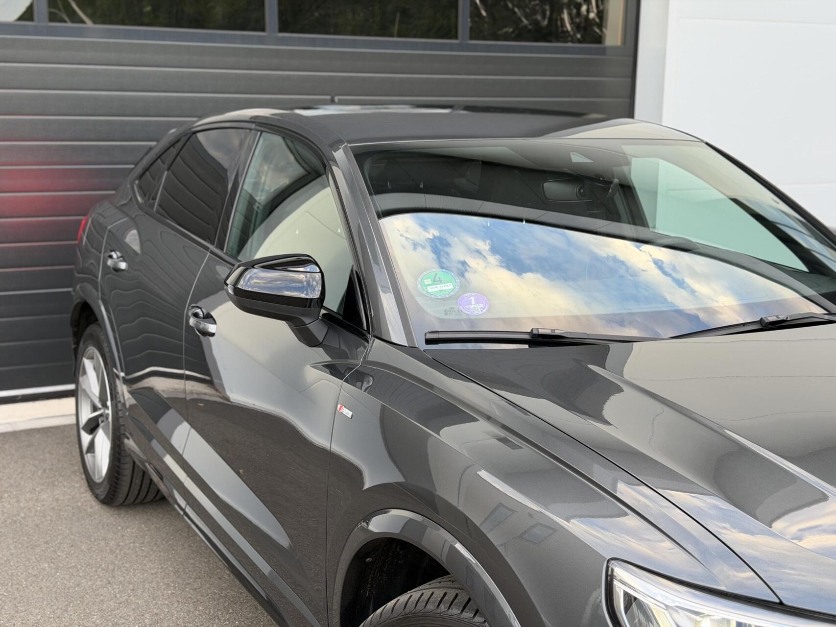 Foto van Audi Q3 Sportback E-tron